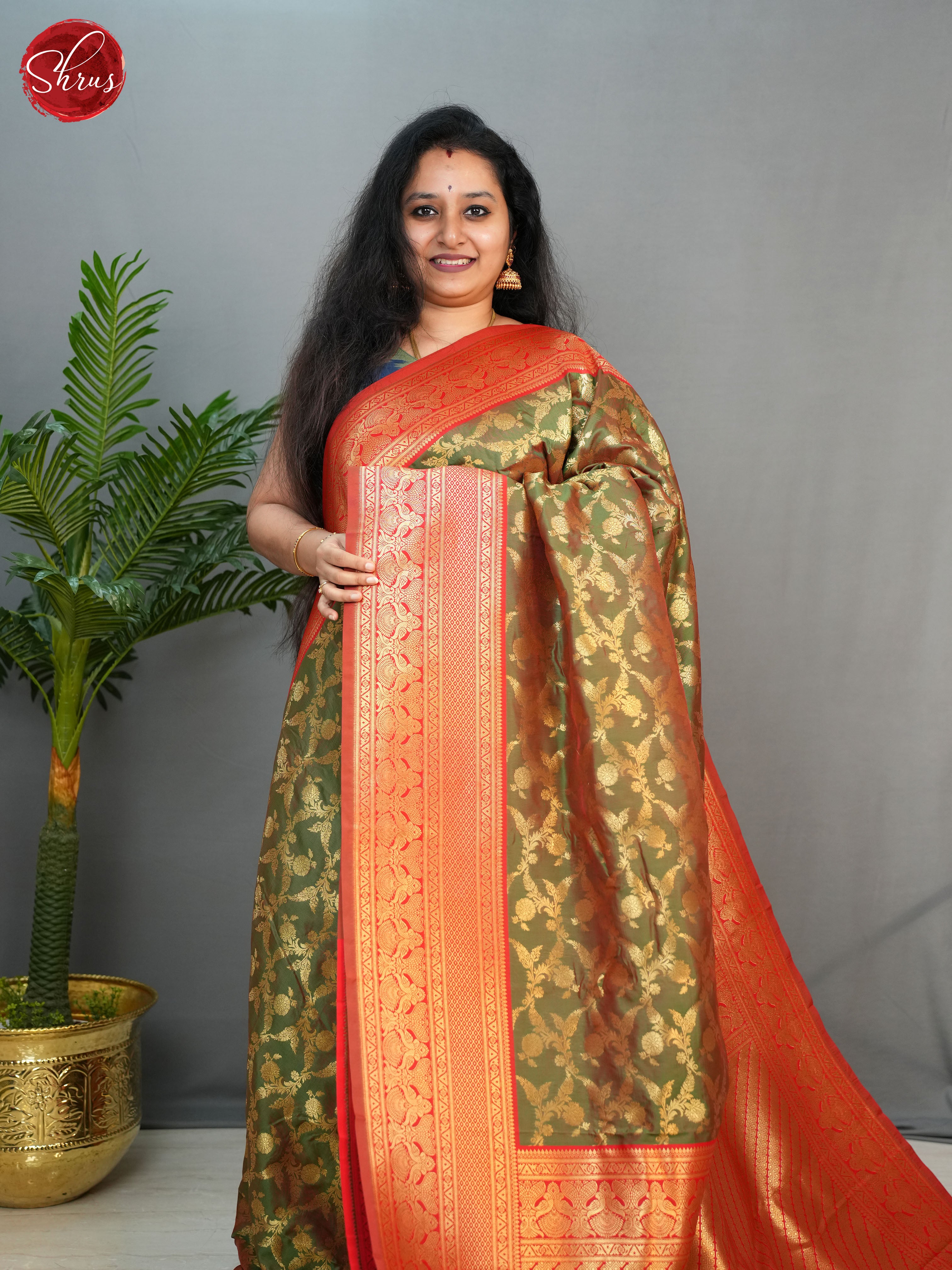 Greenish Brown & Red - Semi Kanchipuram with Zari woven floral nestling brocade on the body & Zari Border - Shop on ShrusEternity.com
