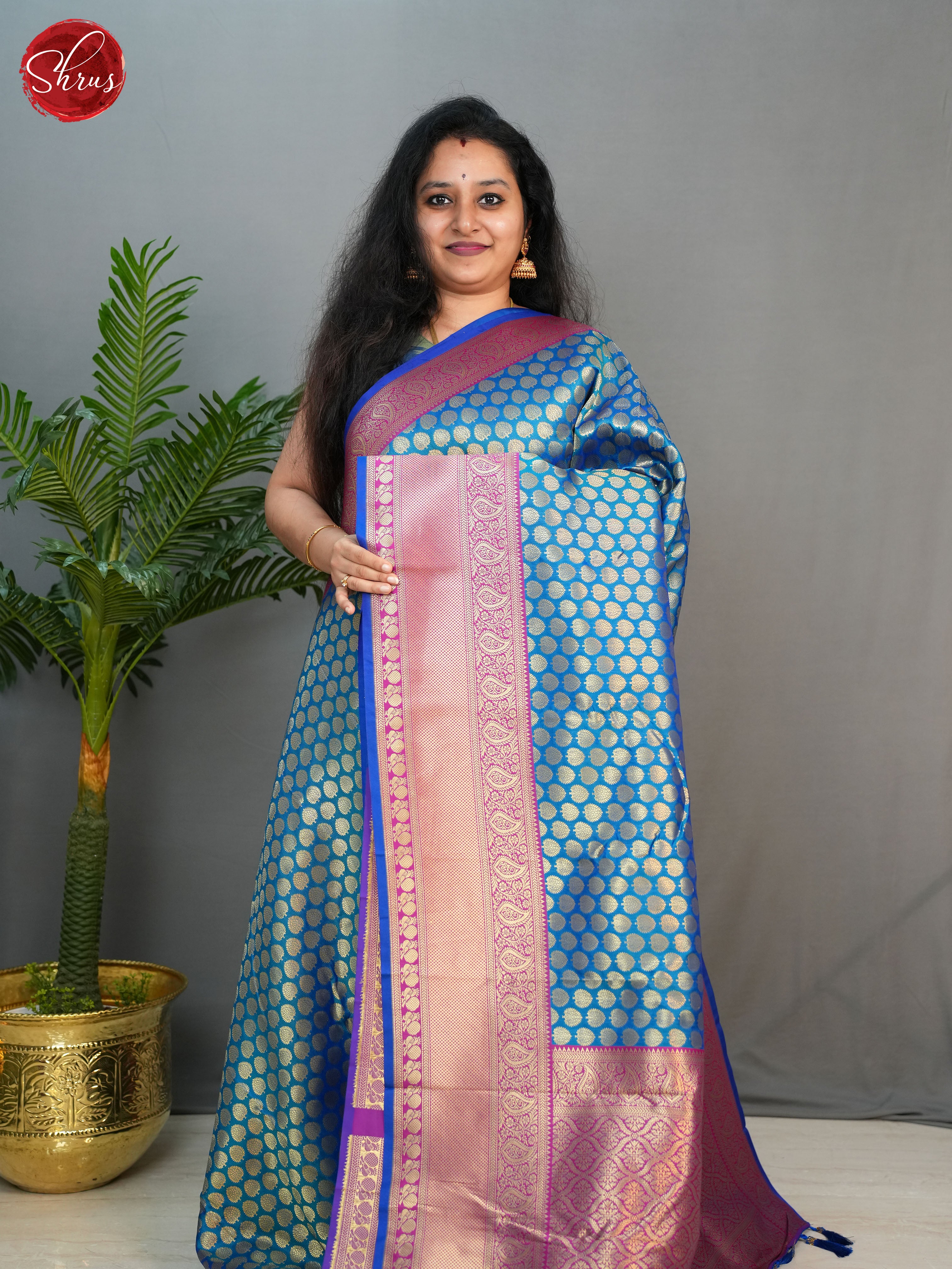 Peacock Blue & Purple - Semi Kanchipuram with Zari woven floral motifs on the body & contrast Zari Border - Shop on ShrusEternity.com