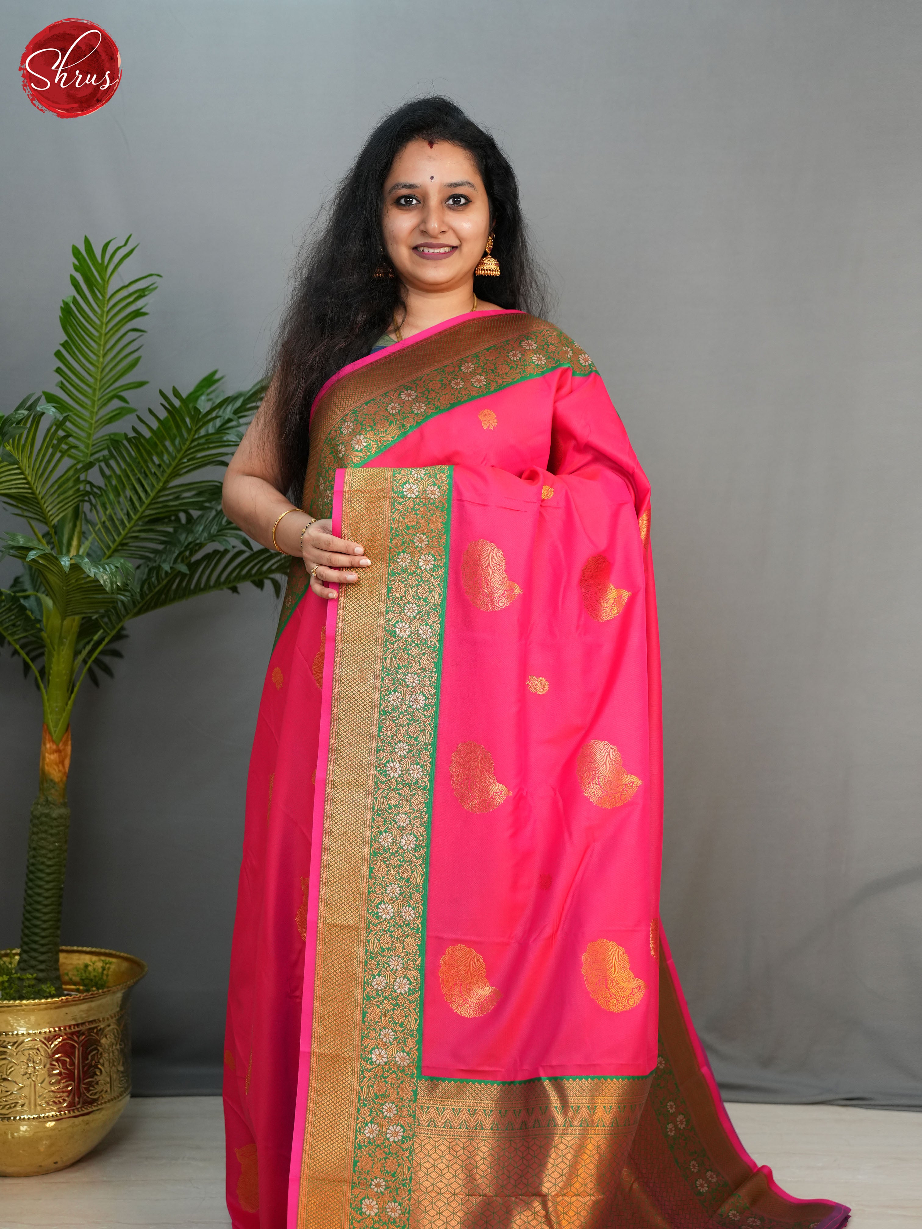 Pink & Grey - Semi Kanchipuram with Zari woven peacock motifs on the body & Contrast Zari Border - Shop on ShrusEternity.com
