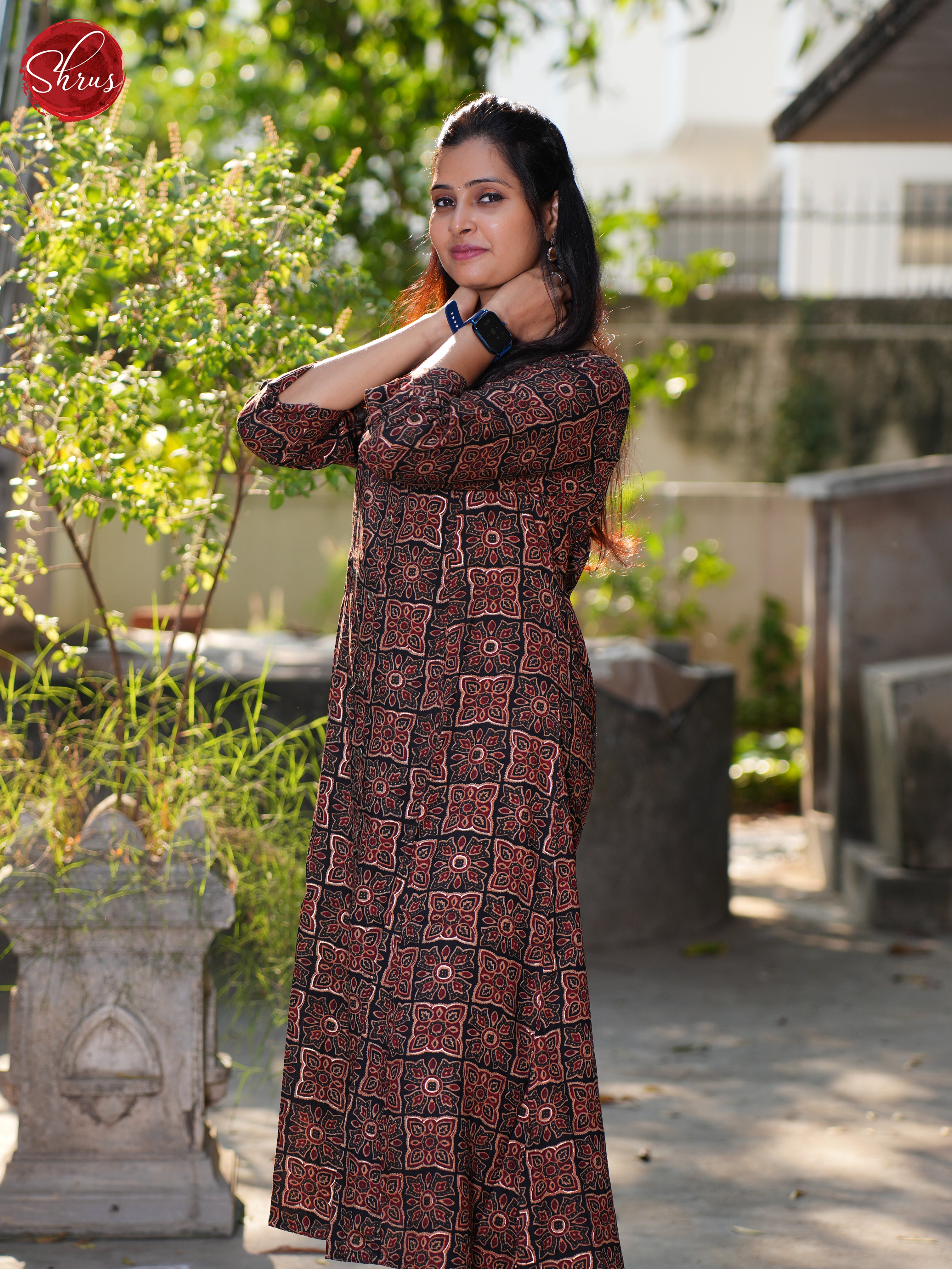 Black - Casual Printed Readymade Kurti - Shop on ShrusEternity.com