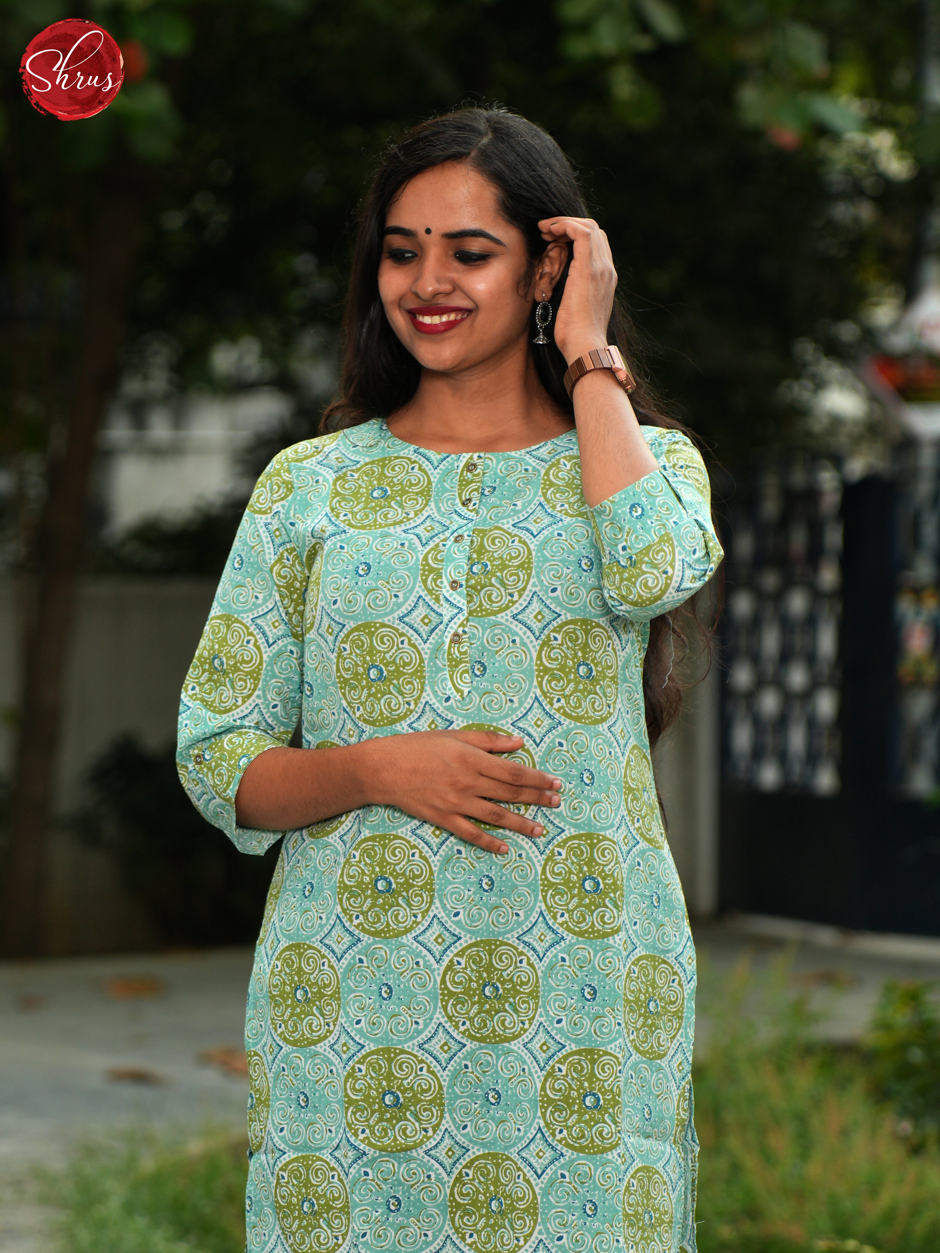 Green - Casual Readymade Kurti - Shop on ShrusEternity.com