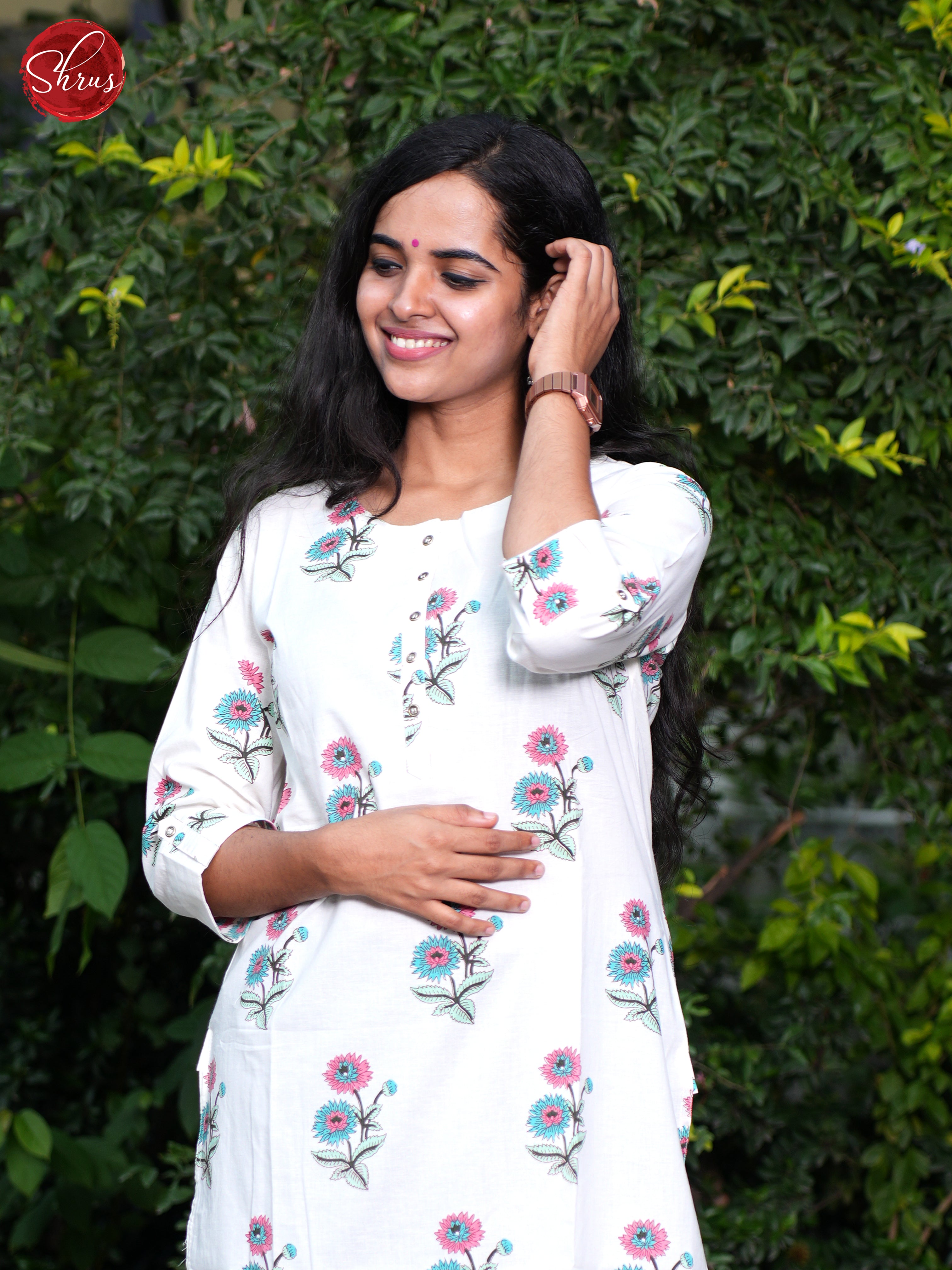 White- Casual Kurti - Shop on ShrusEternity.com
