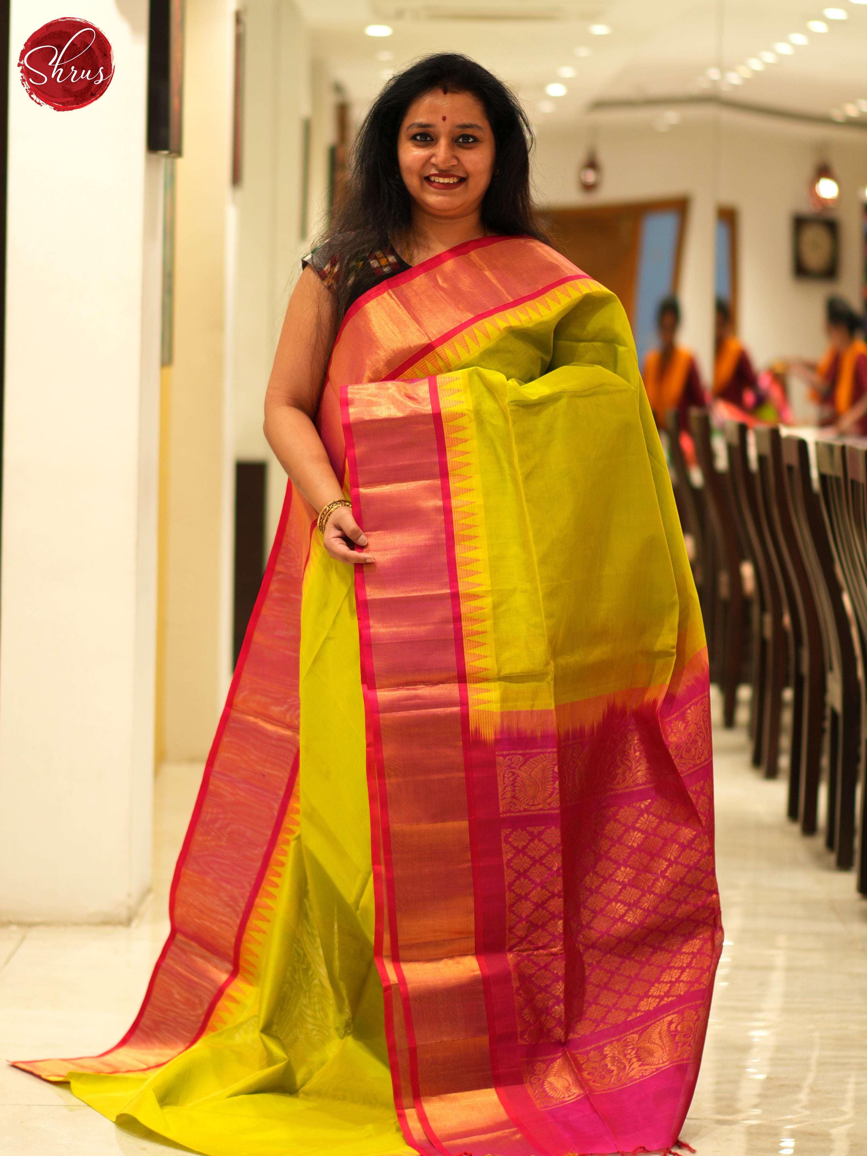 Green And Pink- Silk Cotton Saree - Shop on ShrusEternity.com