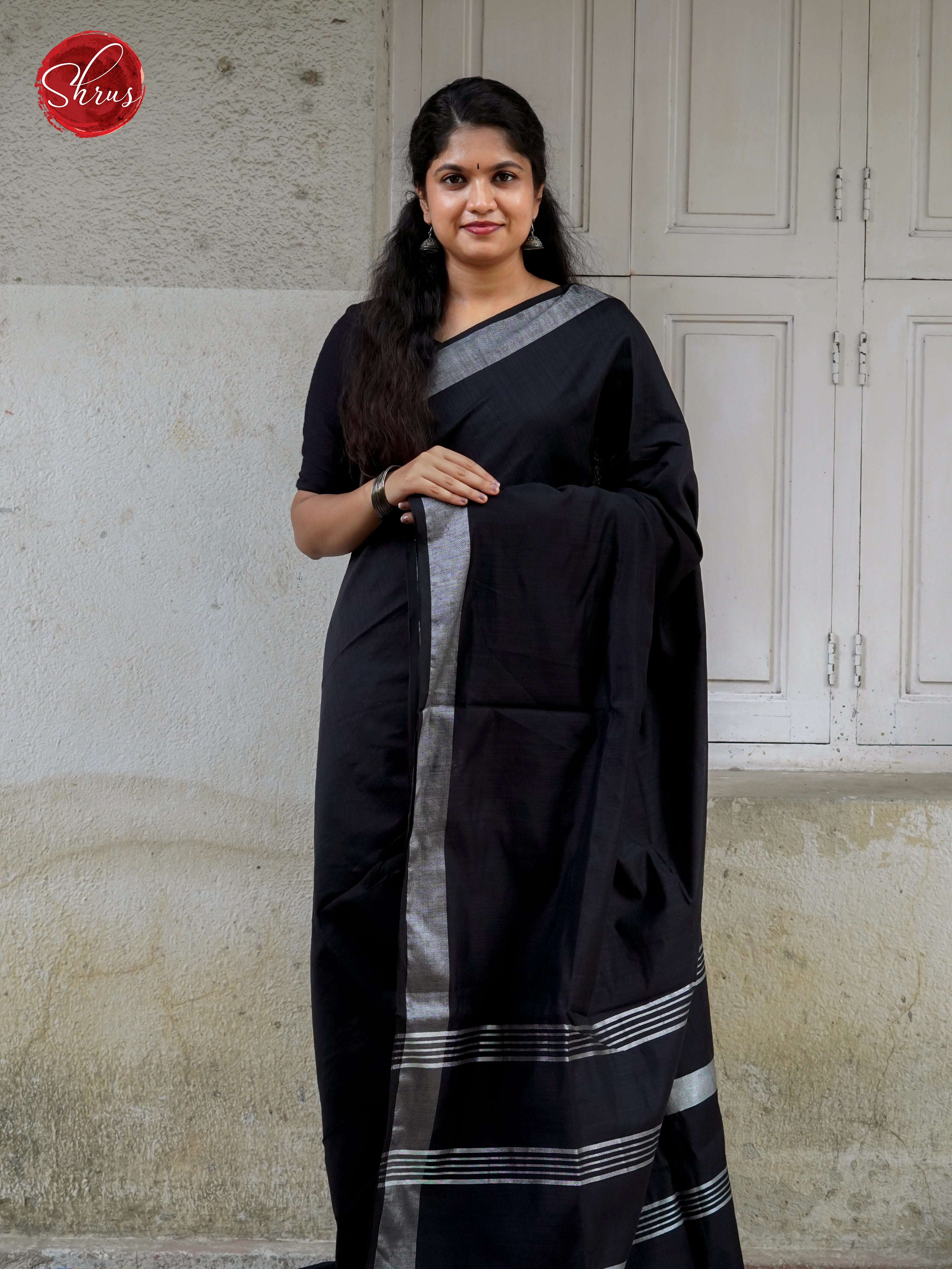 Black(Single Tone) - Bengal cotton Saree - Shop on ShrusEternity.com