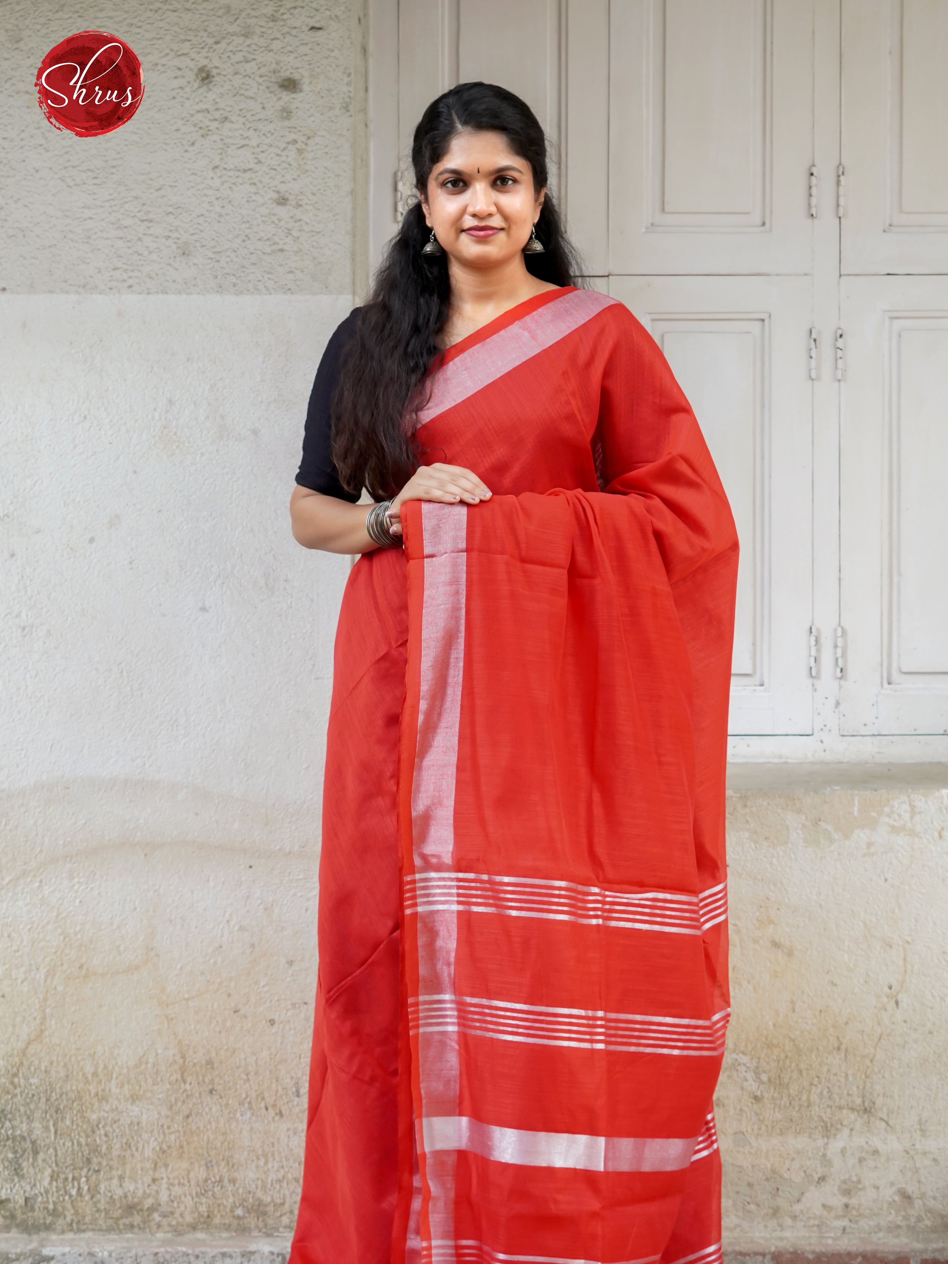 Red(Single Tone) - Bengal cotton Saree - Shop on ShrusEternity.com