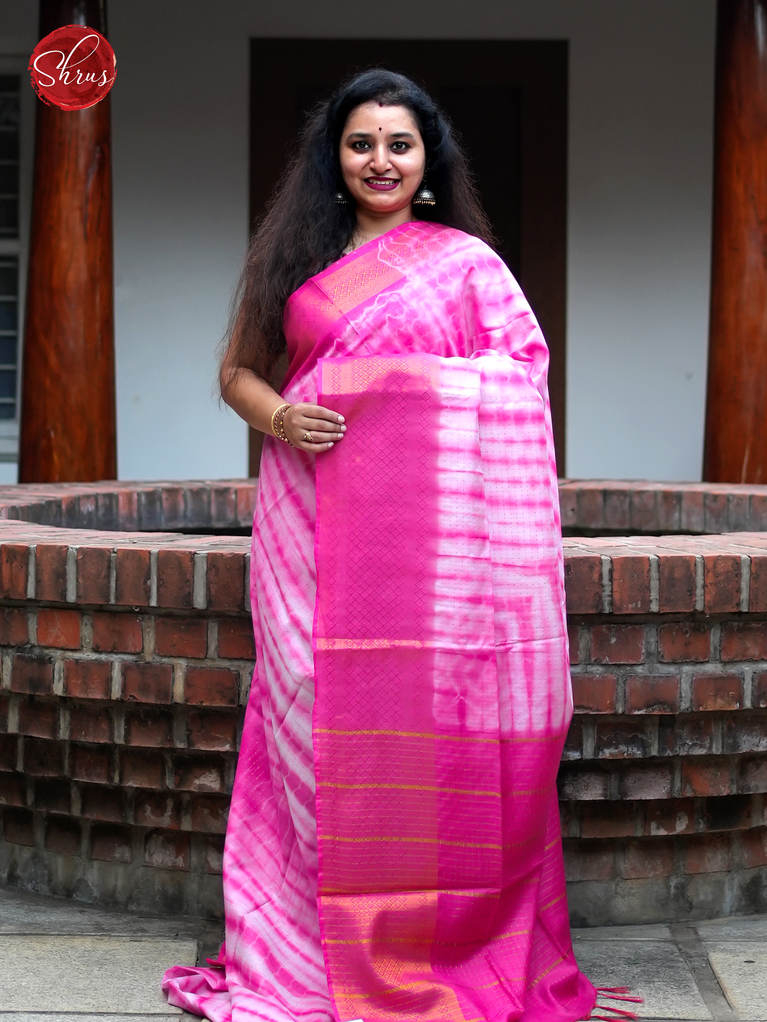 Cream & Pink - Shibori Saree - Shop on ShrusEternity.com
