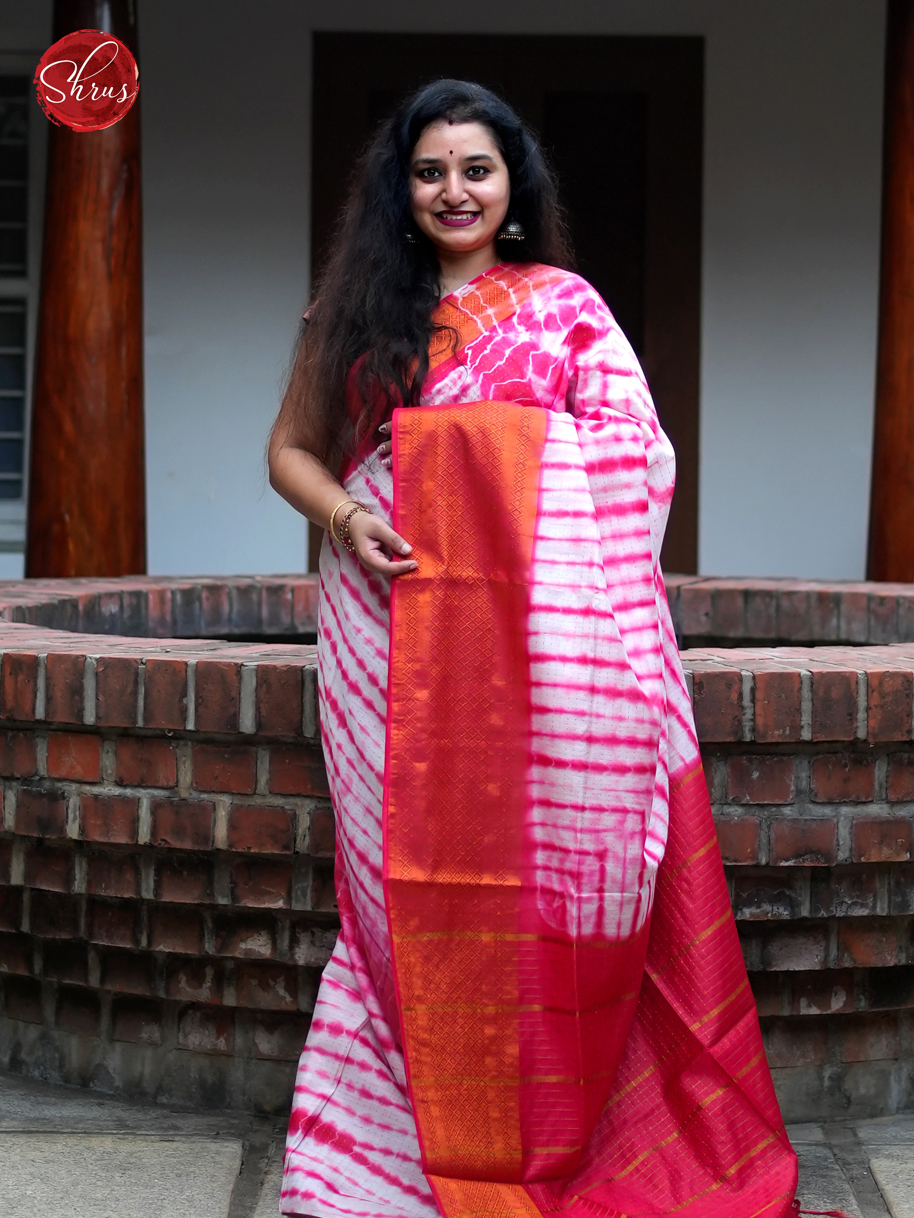 Cream & Pink - Shibori Saree - Shop on ShrusEternity.com