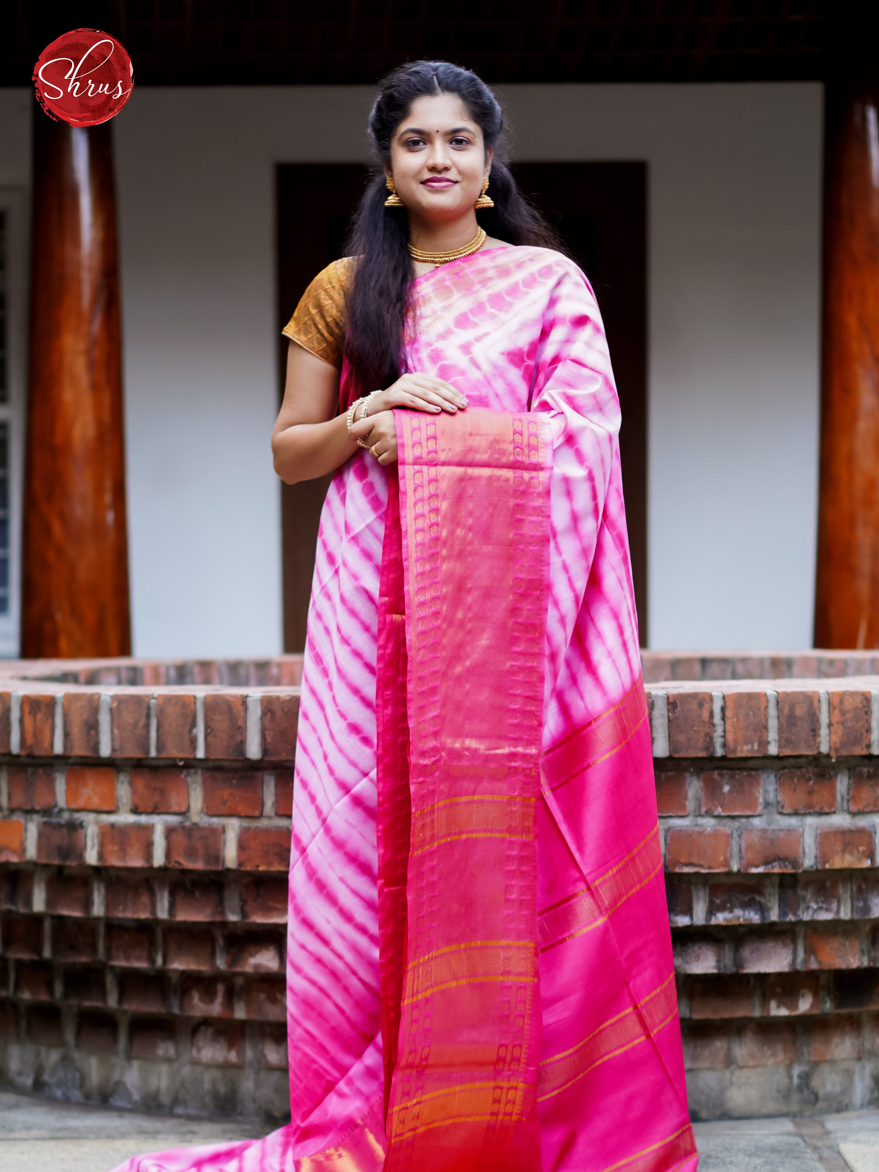 Cream & Pink - Shibori Saree - Shop on ShrusEternity.com