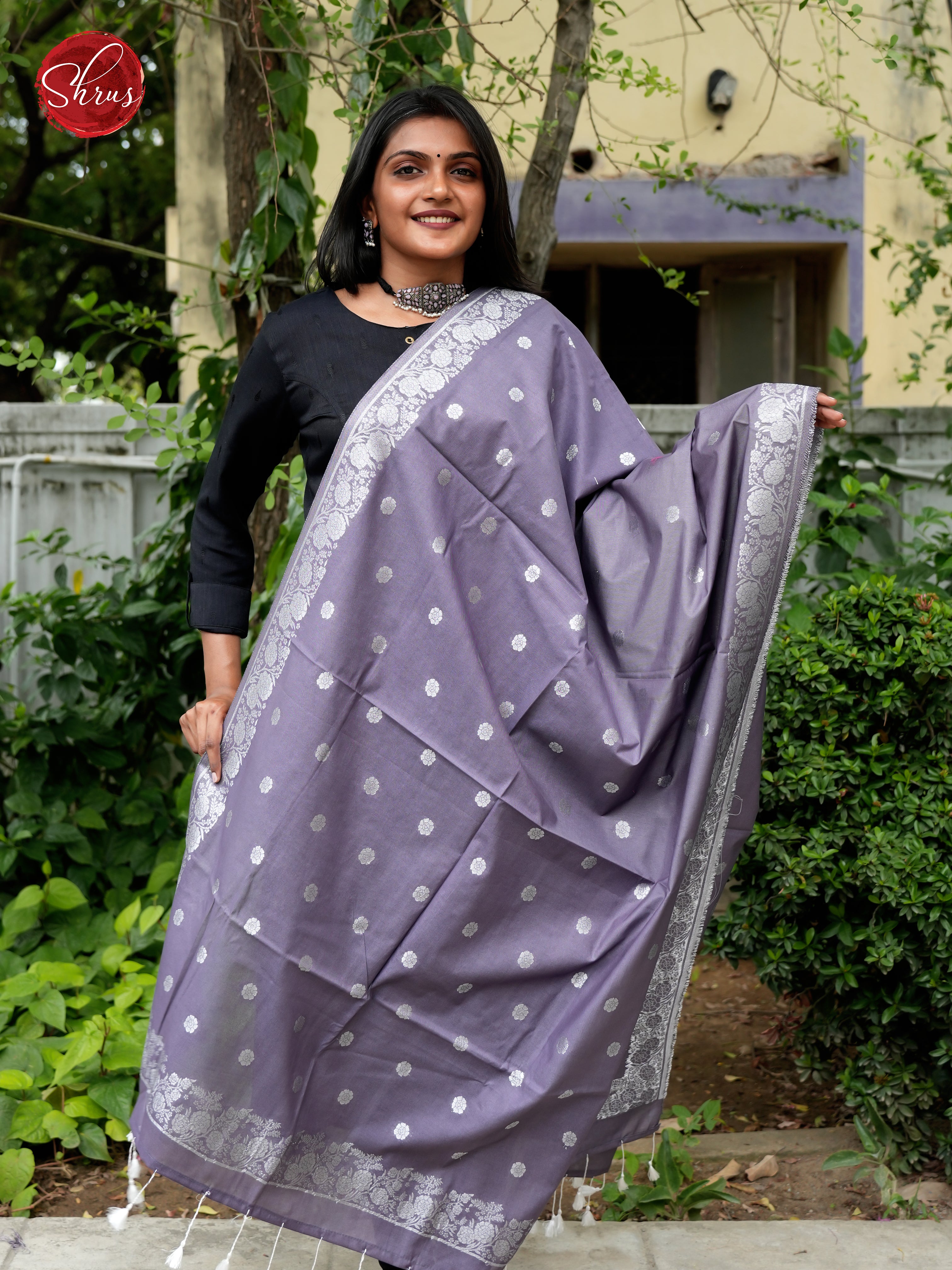 Lavender - Semi Banarasi Dupatta - Shop on ShrusEternity.com