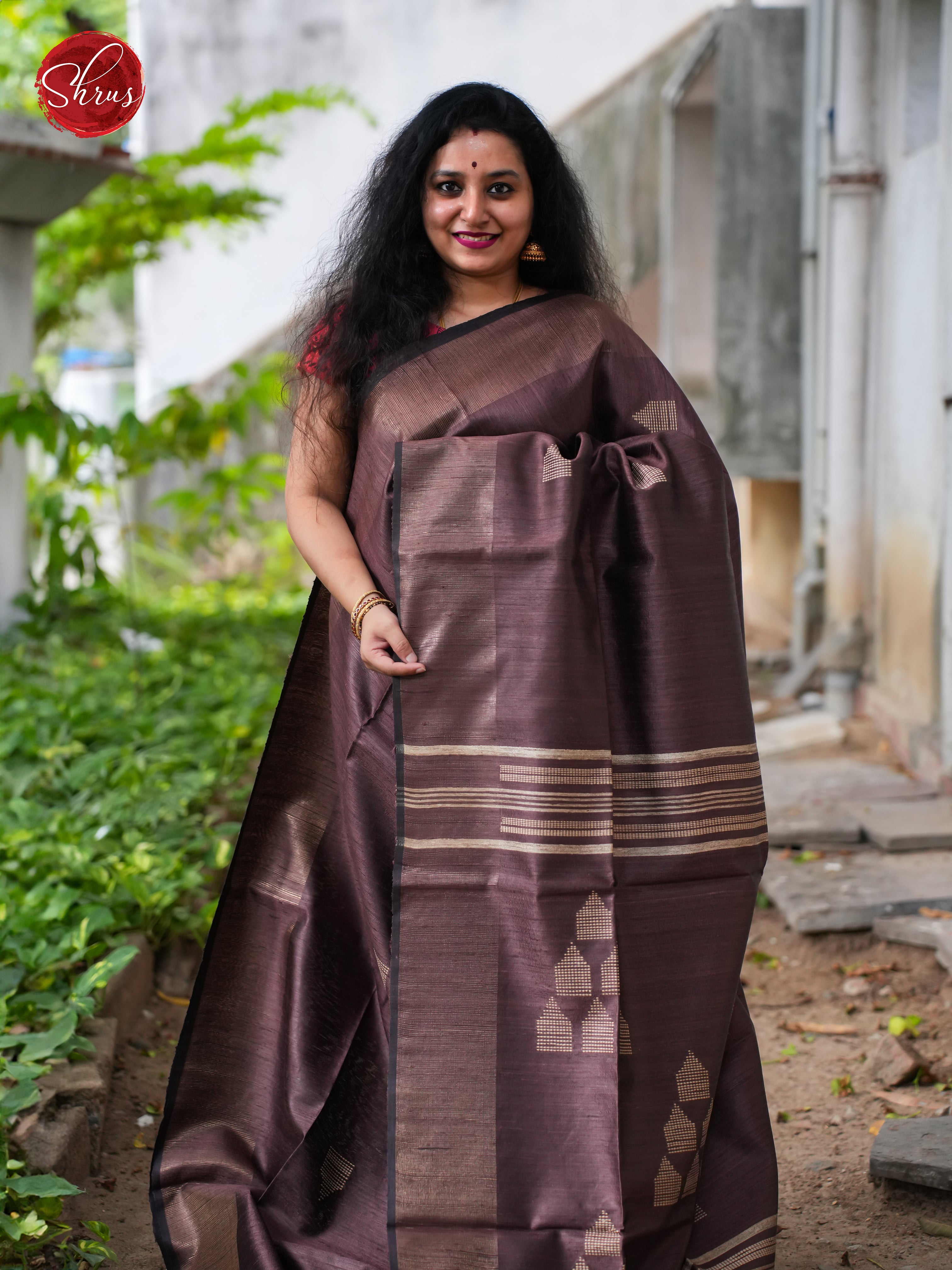 Dark Brown (Single Tone)- Tussar Saree - Shop on ShrusEternity.com