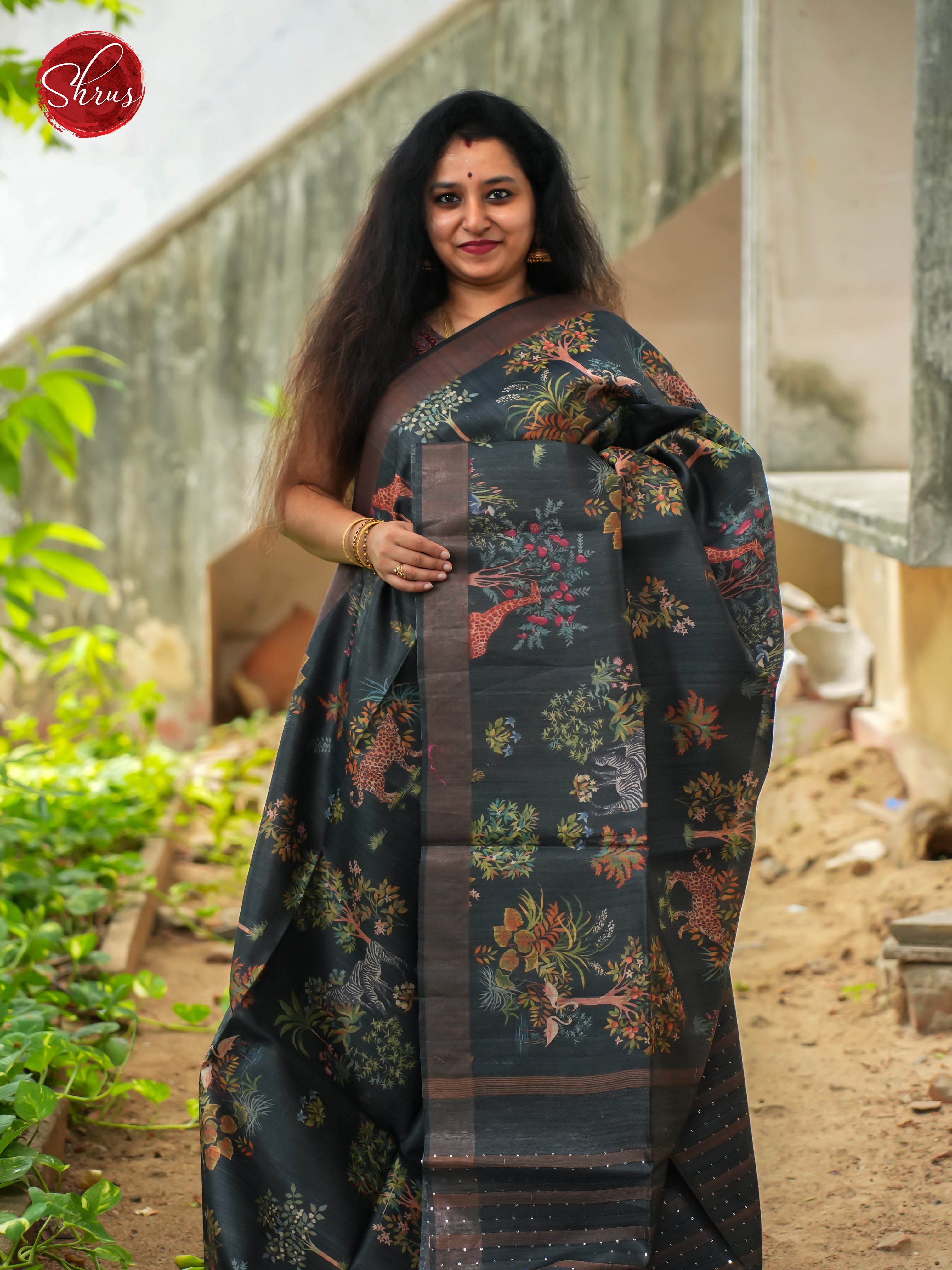 Black(Single Tone)- Tussar Saree - Shop on ShrusEternity.com