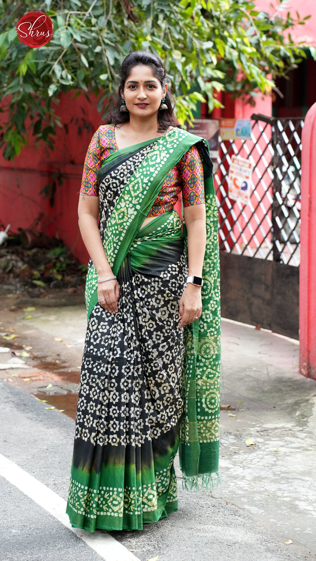 Black & Green - Bhatik Saree - Shop on ShrusEternity.com