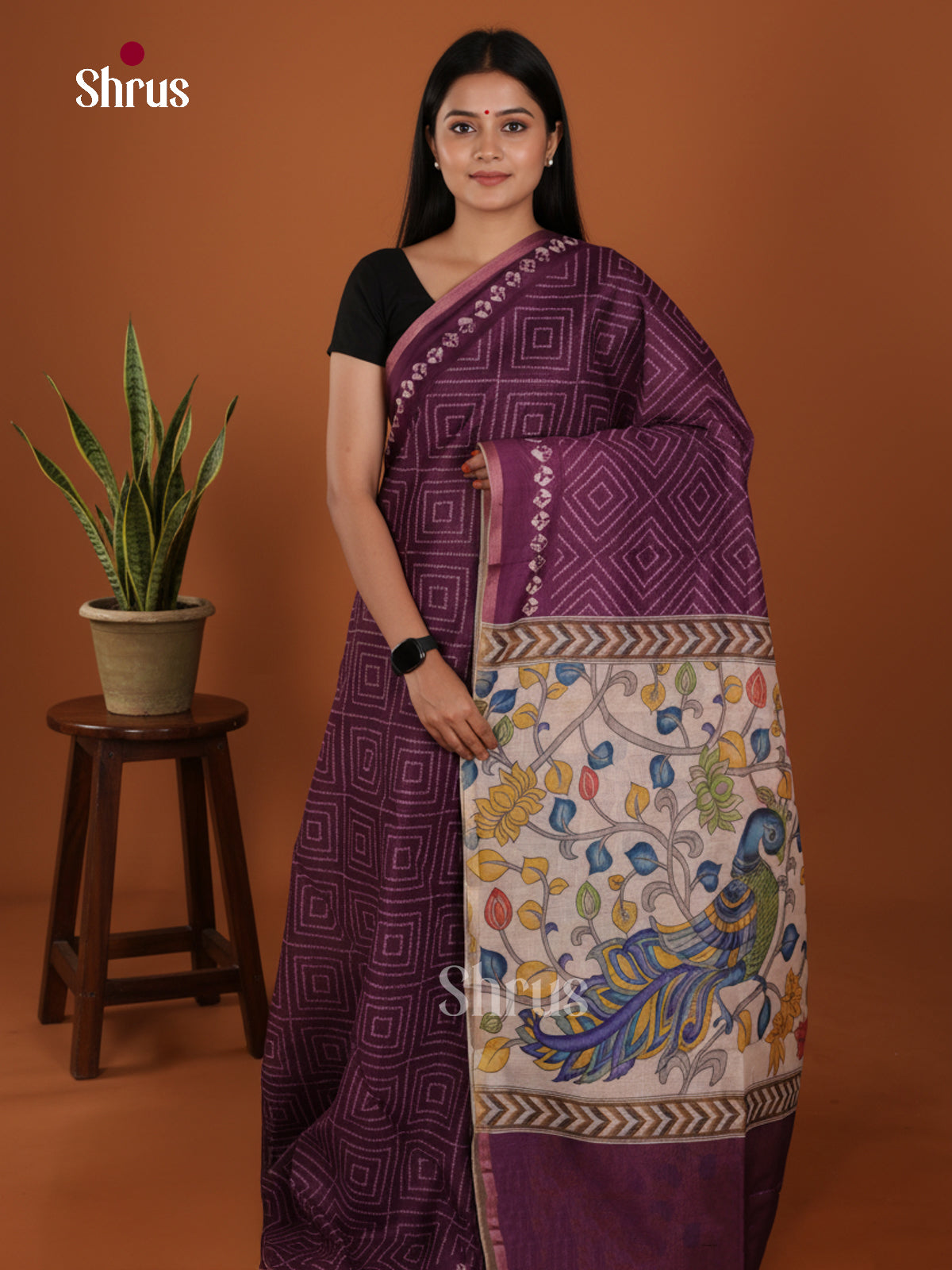 DFS16228 - Semi Maheshwari Print - Shop on Shrus.com