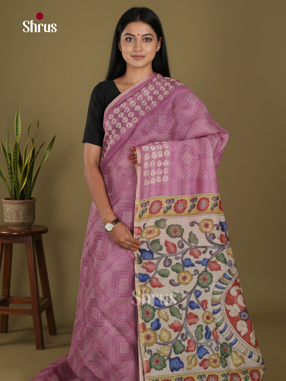 DFS16227 - Semi Maheshwari Print - Shop on Shrus.com