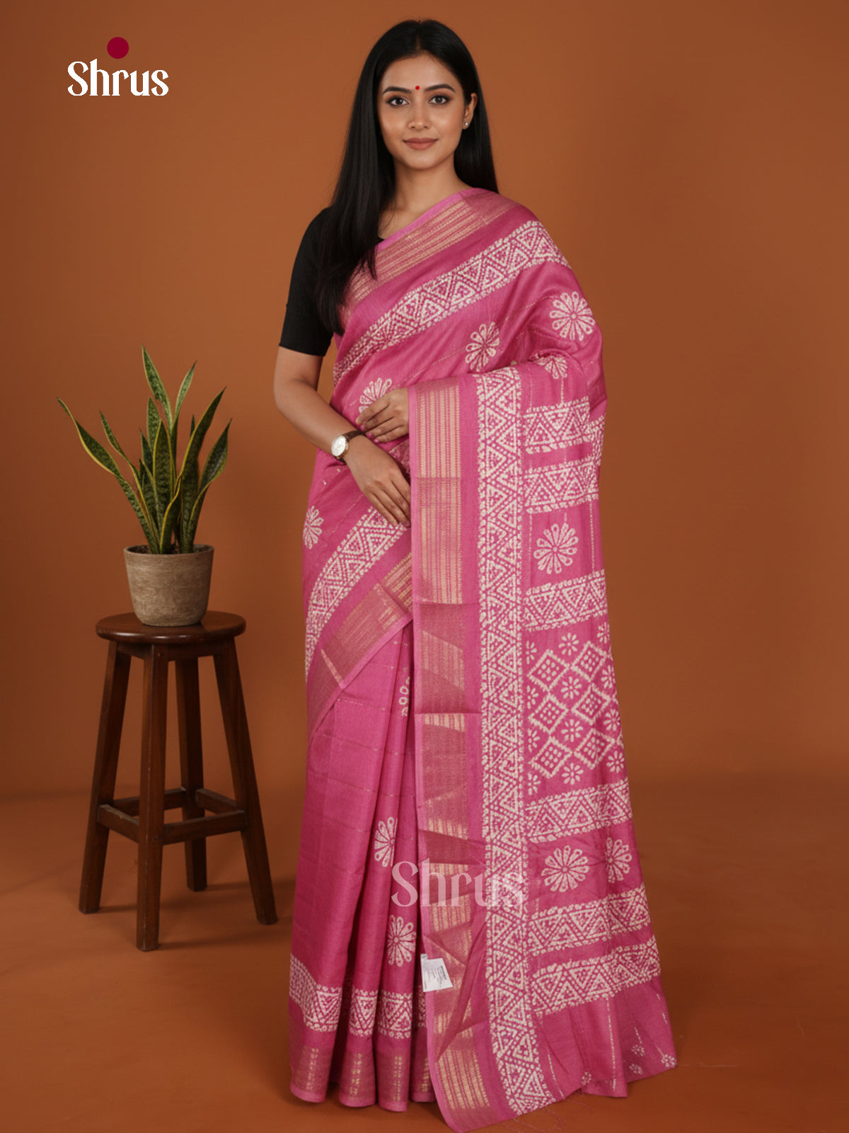 Pink - Semi Crepe Saree - Shop on Shrus.com