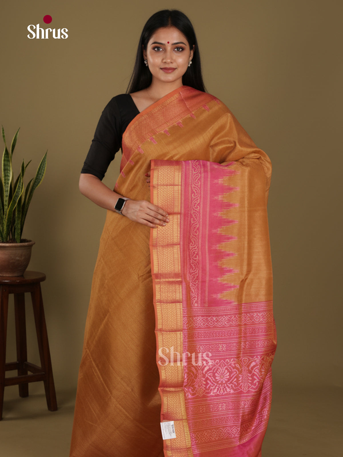 DKS26201 - Semi Patola Saree