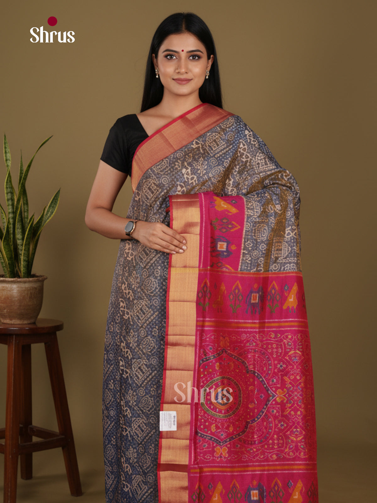 DLS01005 - Semi Patola Saree - Shop on Shrus.com