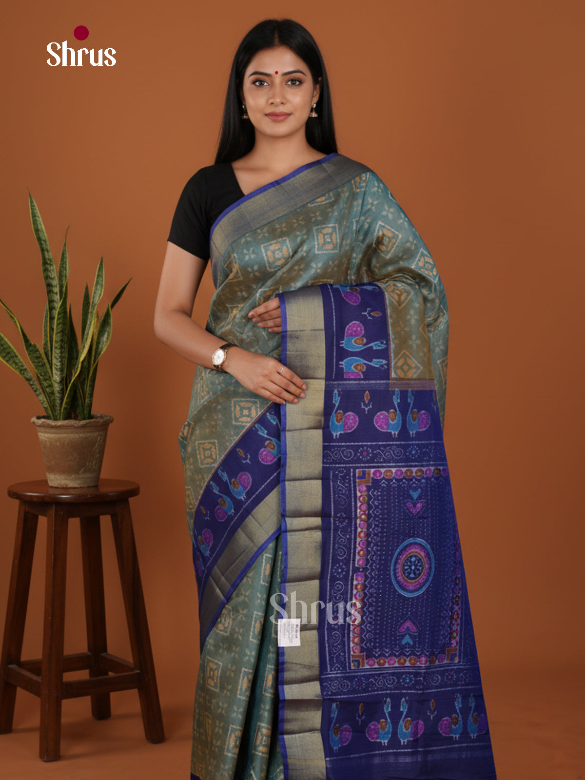DLS01008 - Semi Patola Saree