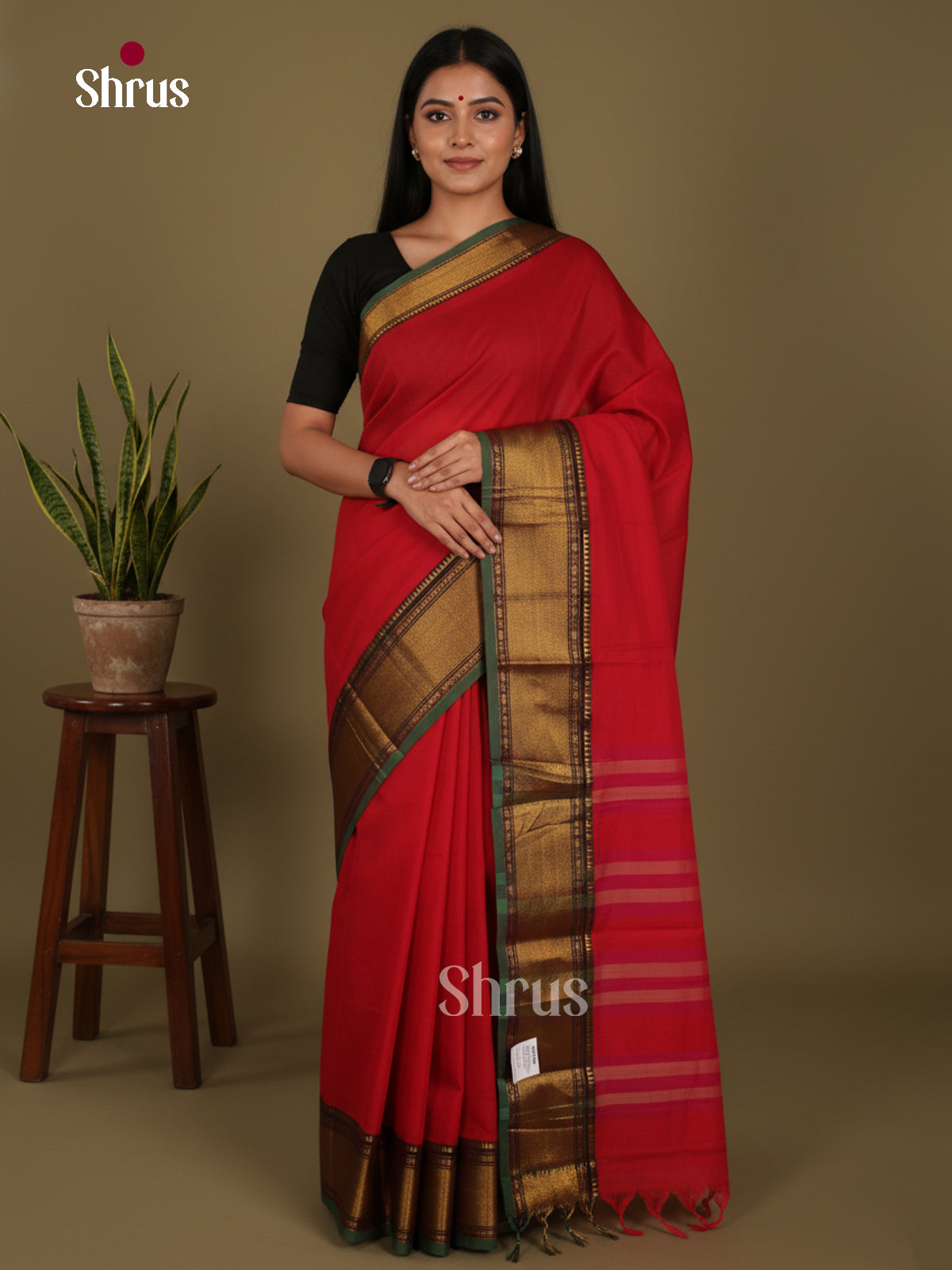 Red & Green - Narayanpet Cotton Saree - Shop on Shrus.com