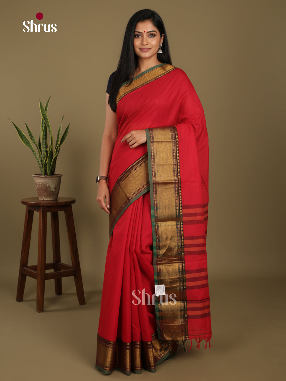 Red & Green- Narayanpet Cotton Saree - Shop on Shrus.com