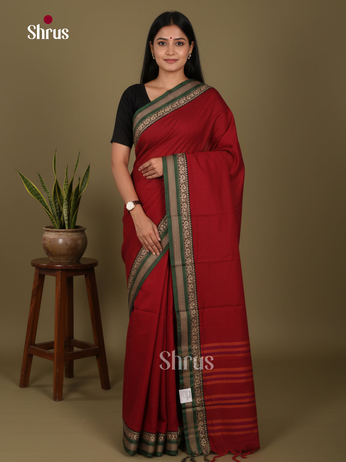 Red & Green - Narayanpet Cotton Saree - Shop on Shrus.com