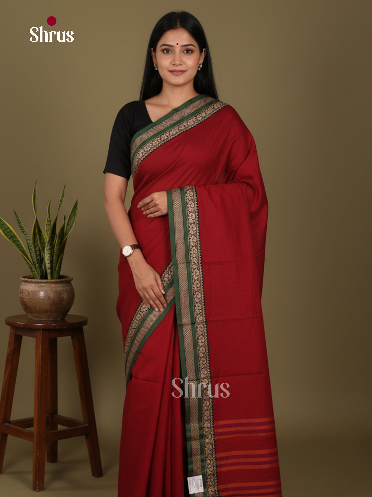Red & Green - Narayanpet Cotton Saree - Shop on Shrus.com