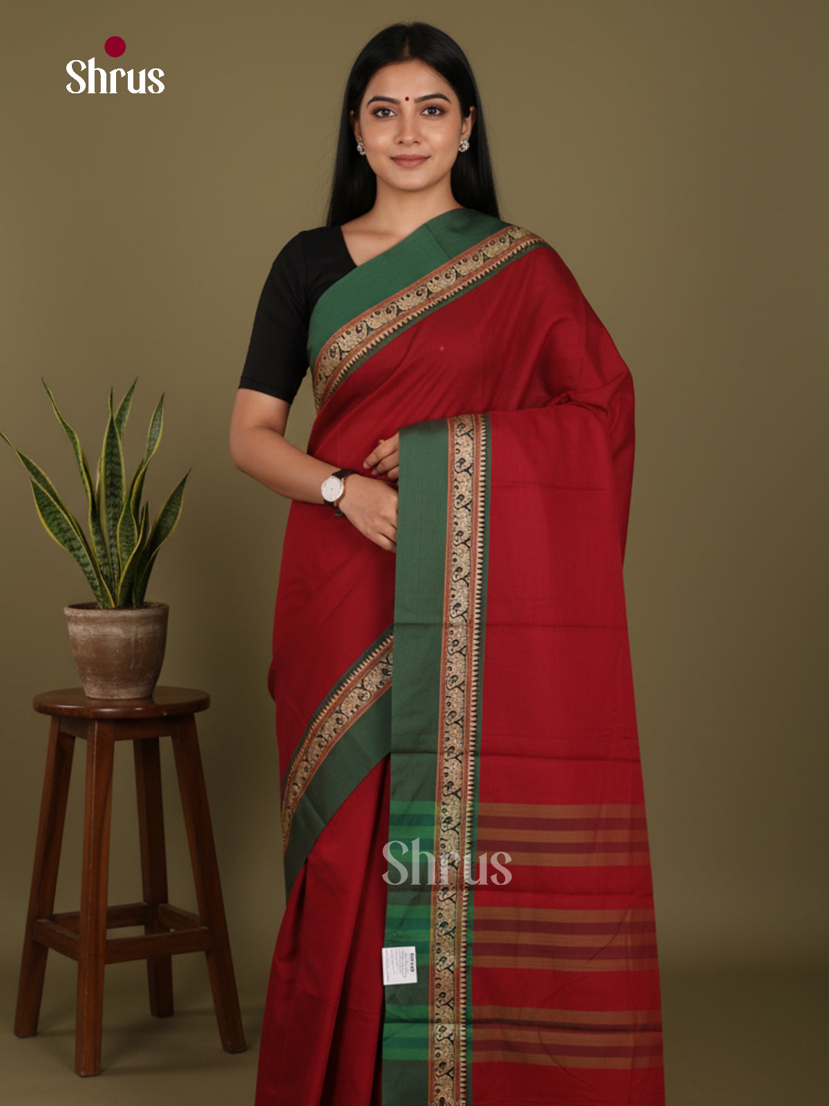 Red & Green - Narayanpet Cotton Saree - Shop on Shrus.com