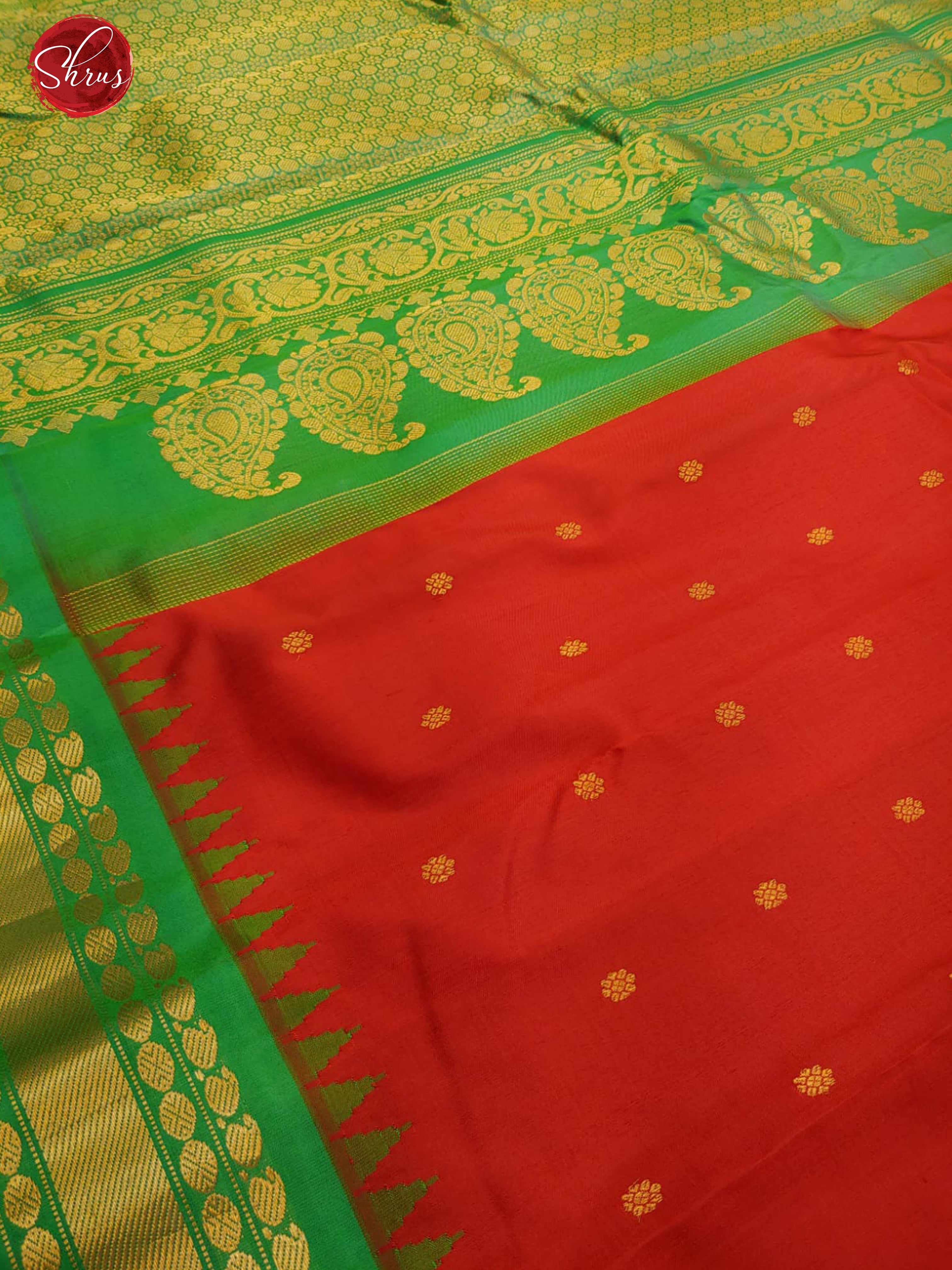 Red & Green -Gadwal Silk with zari woven buttas on the body & Contrast Border - Shop on ShrusEternity.com