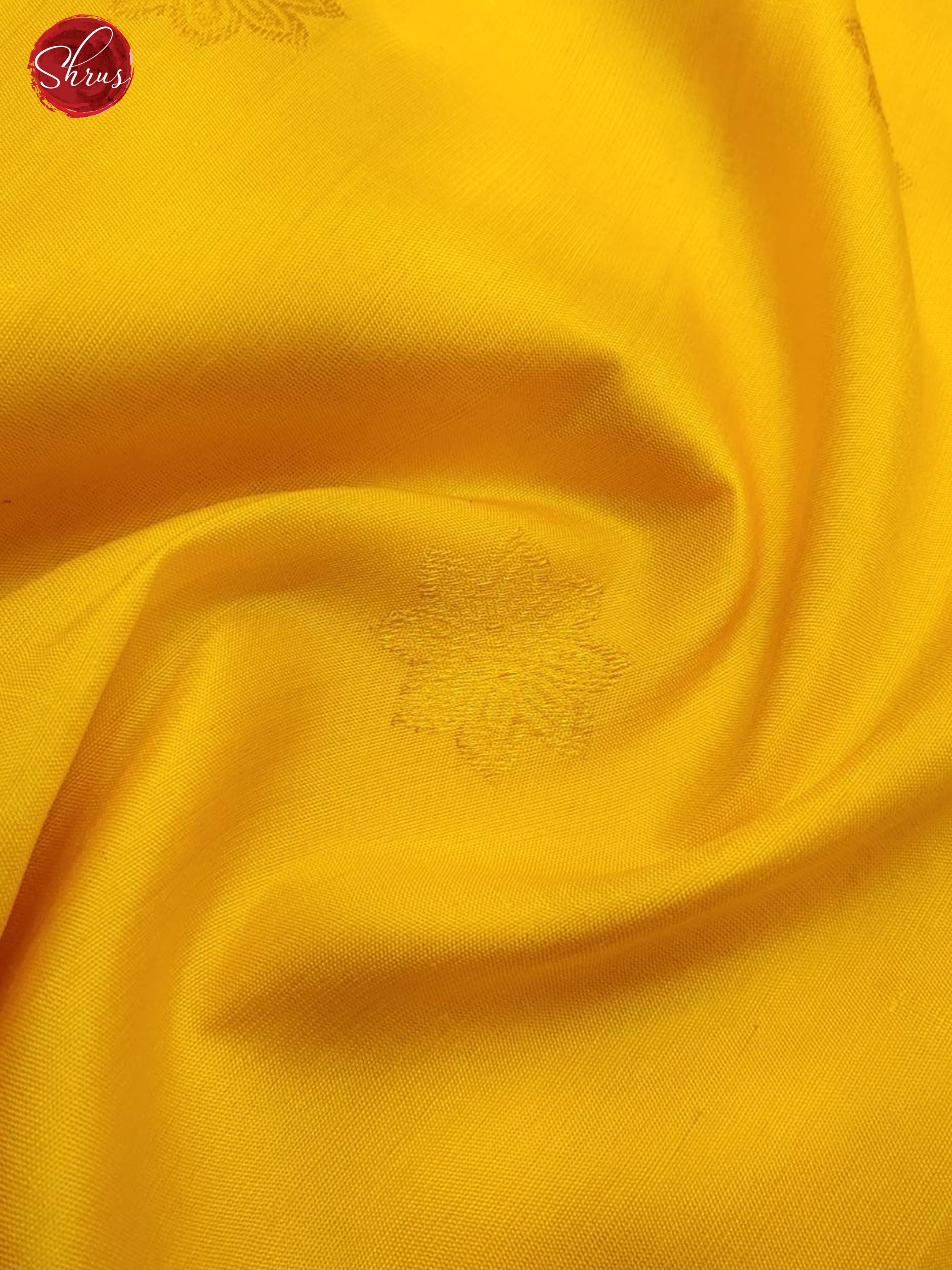 Yellow & Red - Gadwal Silk with zari woven floral buttas on the body & Contrast Zari Border - Shop on ShrusEternity.com