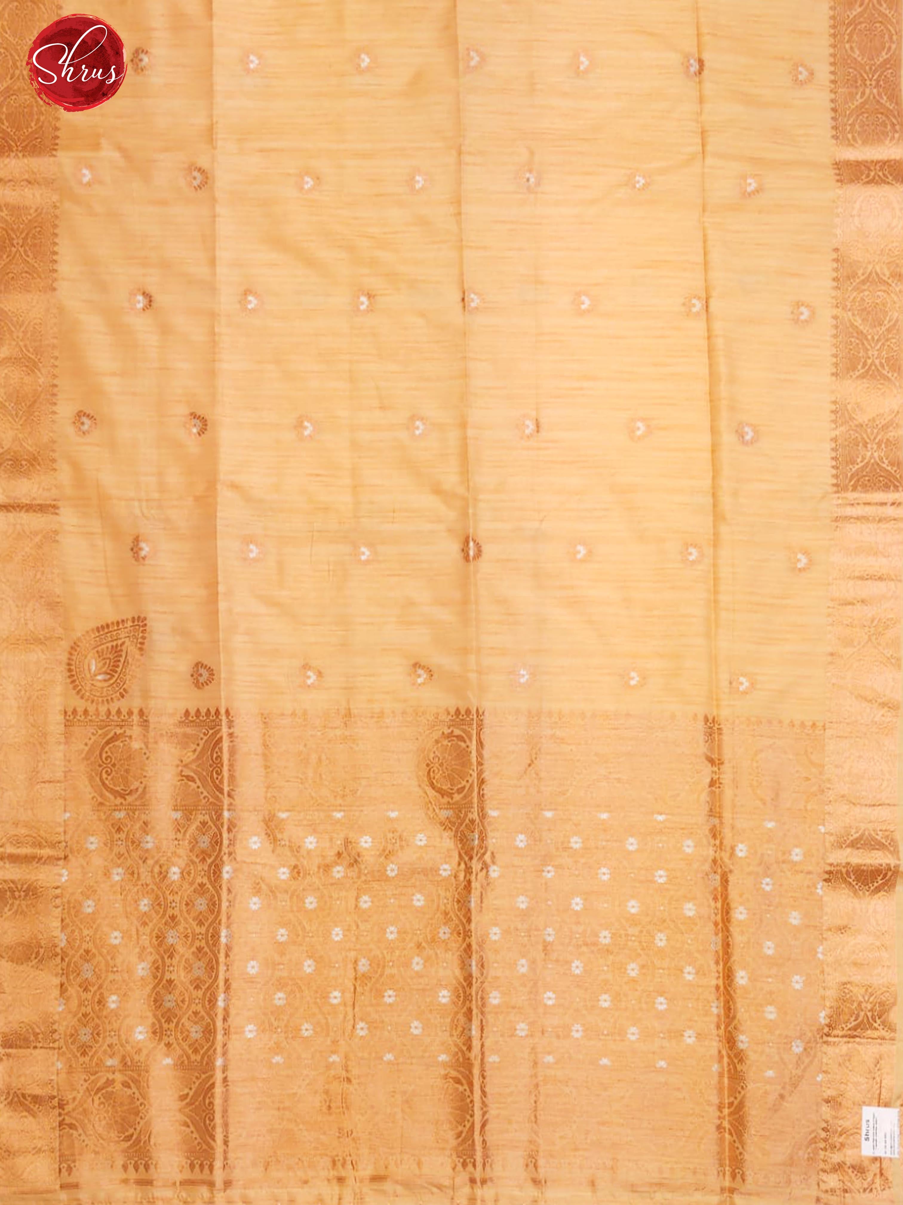 Peach(Single Tone) - Semi Banarasi with zari woven floral buttas on the body& Zari Border - Shop on ShrusEternity.com