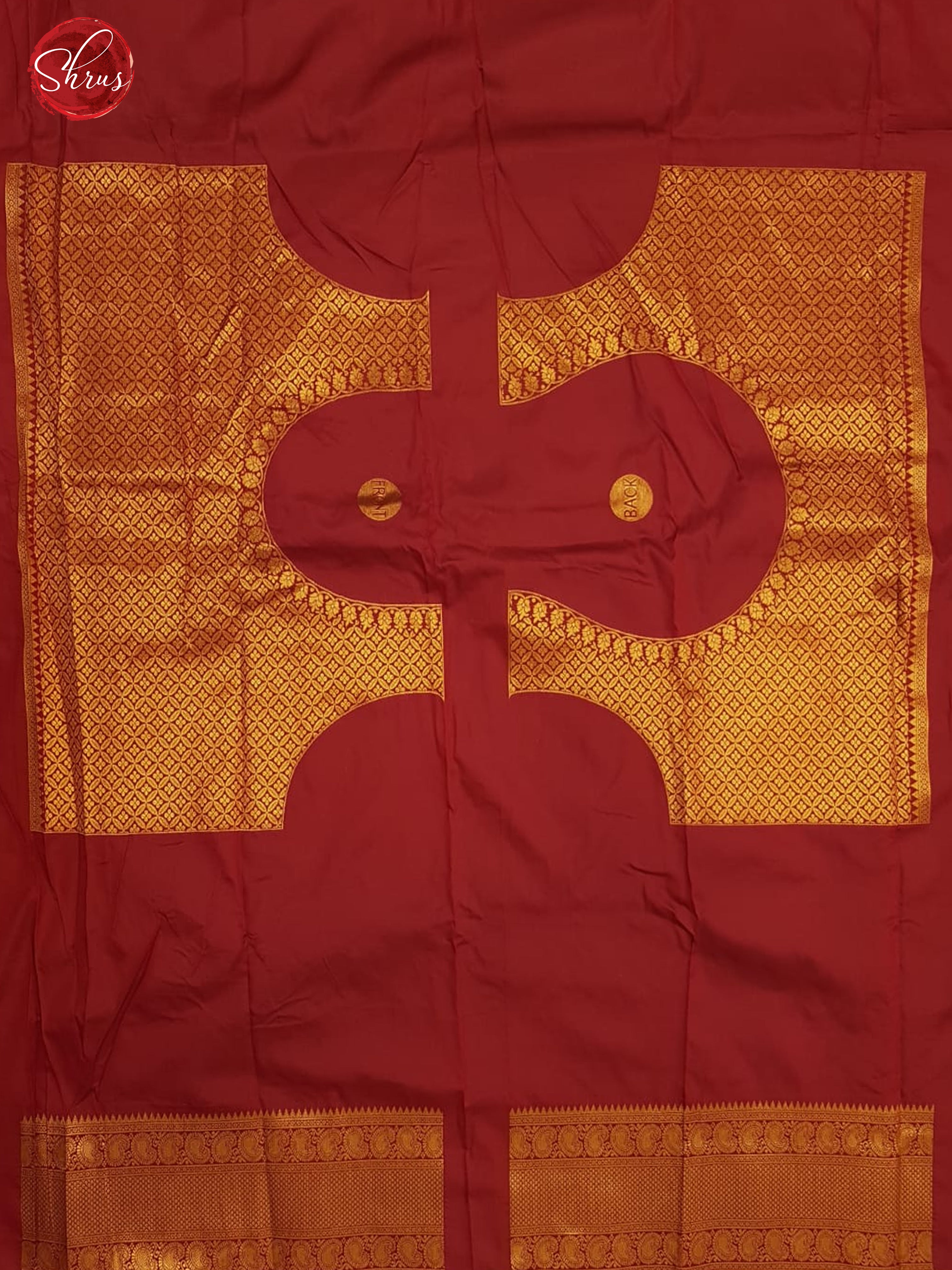 Green & Arakku Maroon - Semi Kanchipuram with Zari woven swan motifs , self jacquard on the body & Zari Border - Shop on ShrusEternity.com