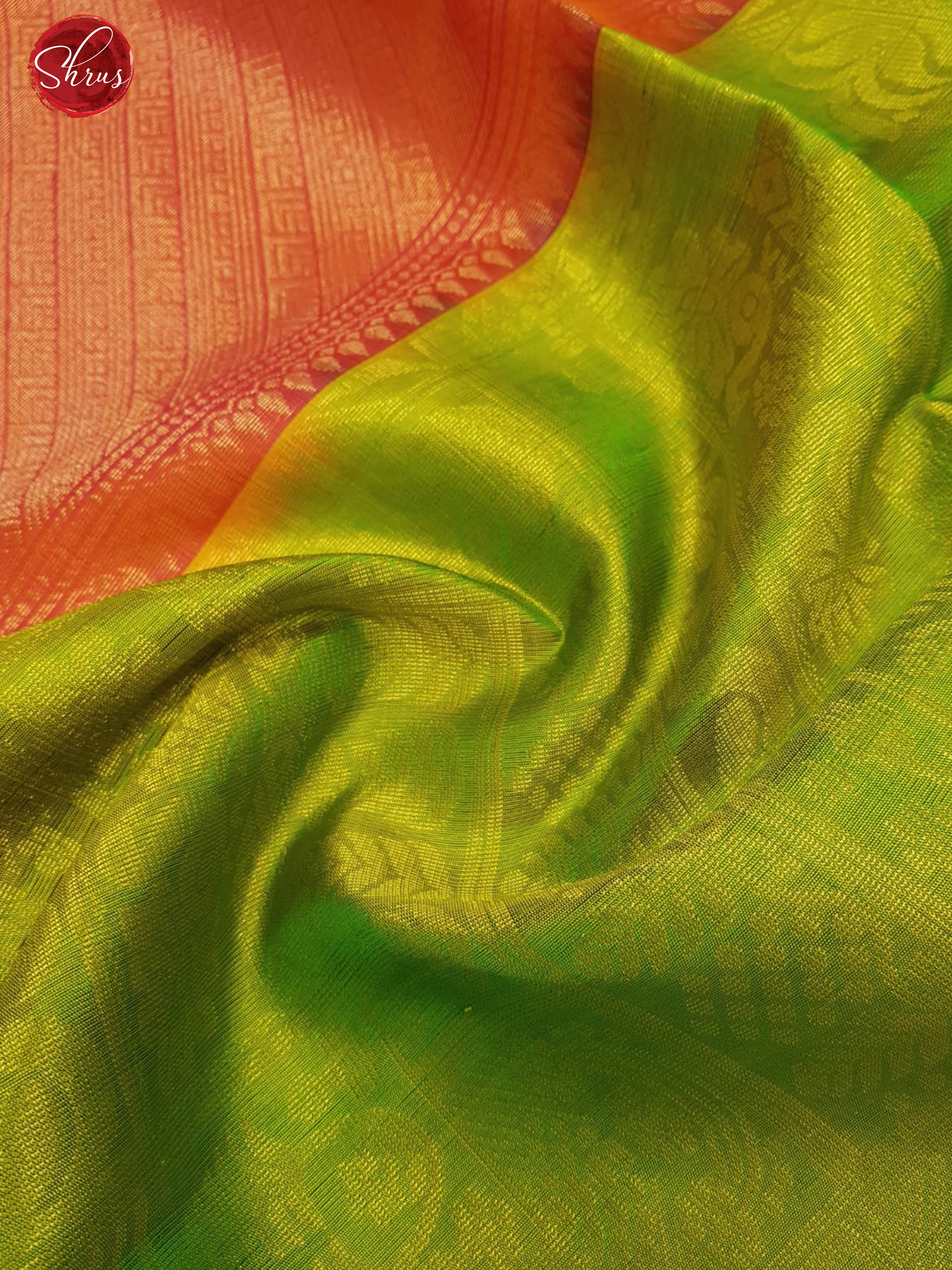 Green & Orangish Pink -Borderless Soft Silk with zari woven floral , birds buttas on the body - Shop on ShrusEternity.com