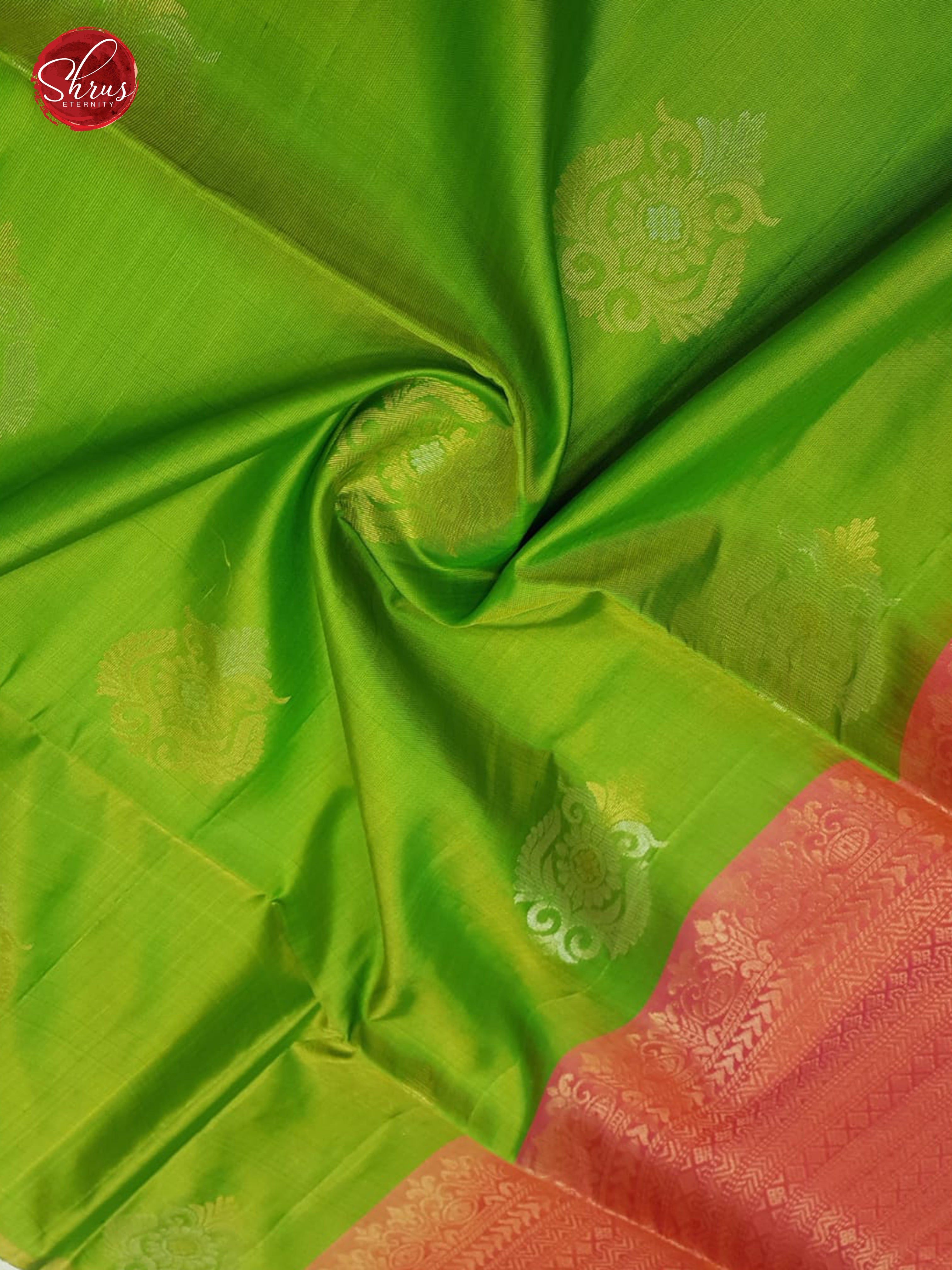 Green & Pink - Borderless Soft Silk with floral motifs on the body - Shop on ShrusEternity.com