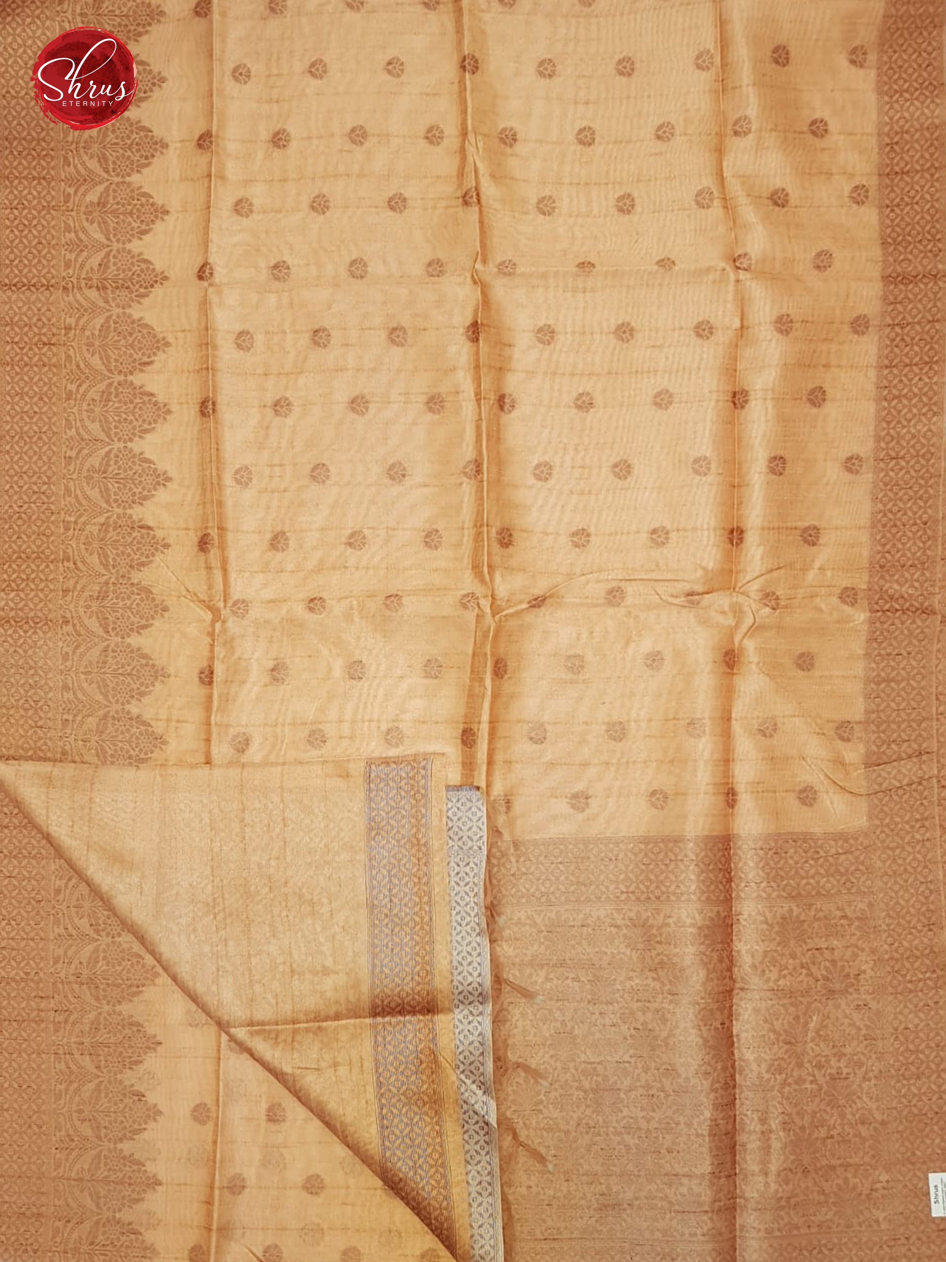 Peach(Single Tone)- Semi Tussar with Zari buttas on the body & zari Border - Shop on ShrusEternity.com