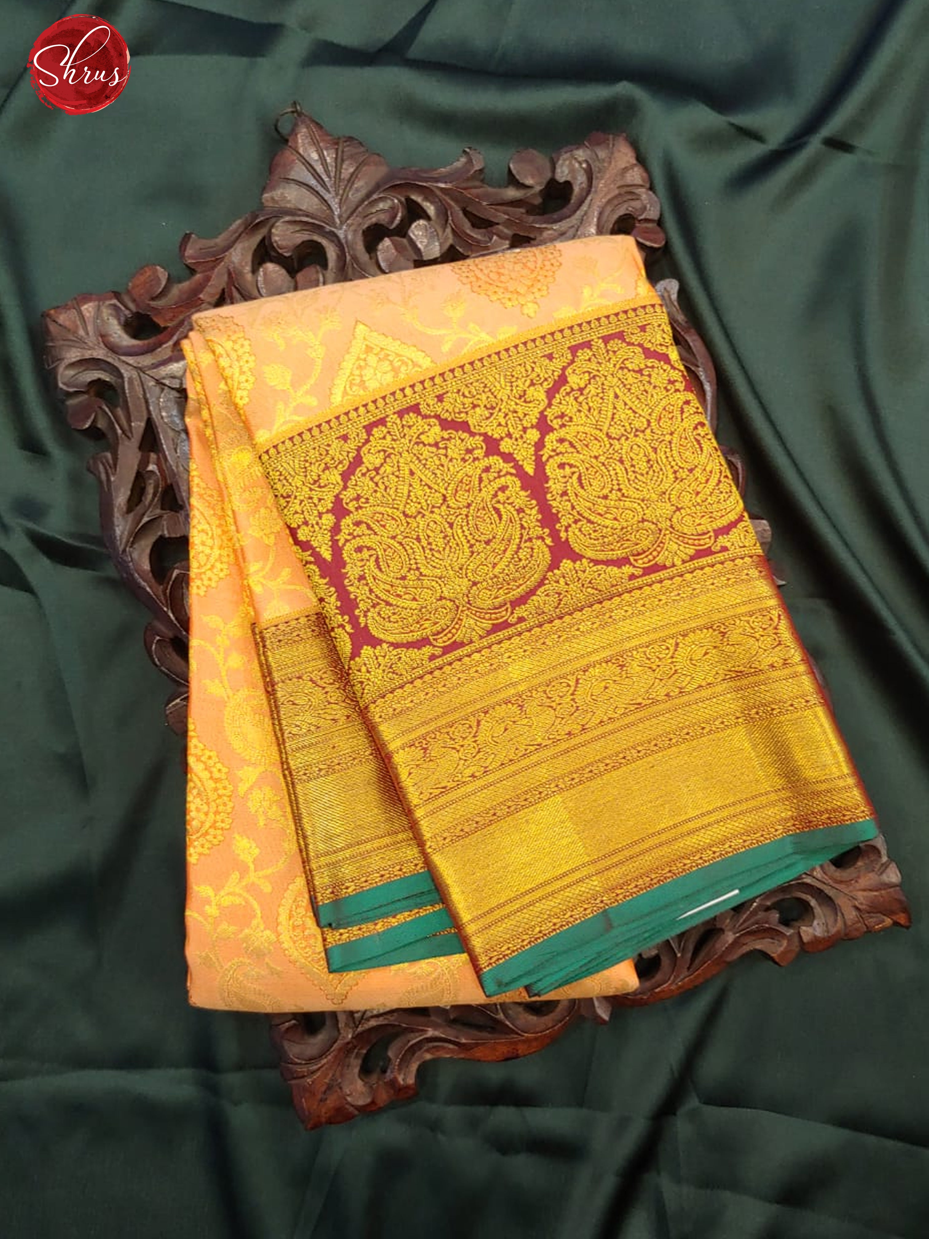 Peach & Maroon - Kanchipuram Silk with zari woven floral jaal motifs on the body & Zari Border - Shop on ShrusEternity.com