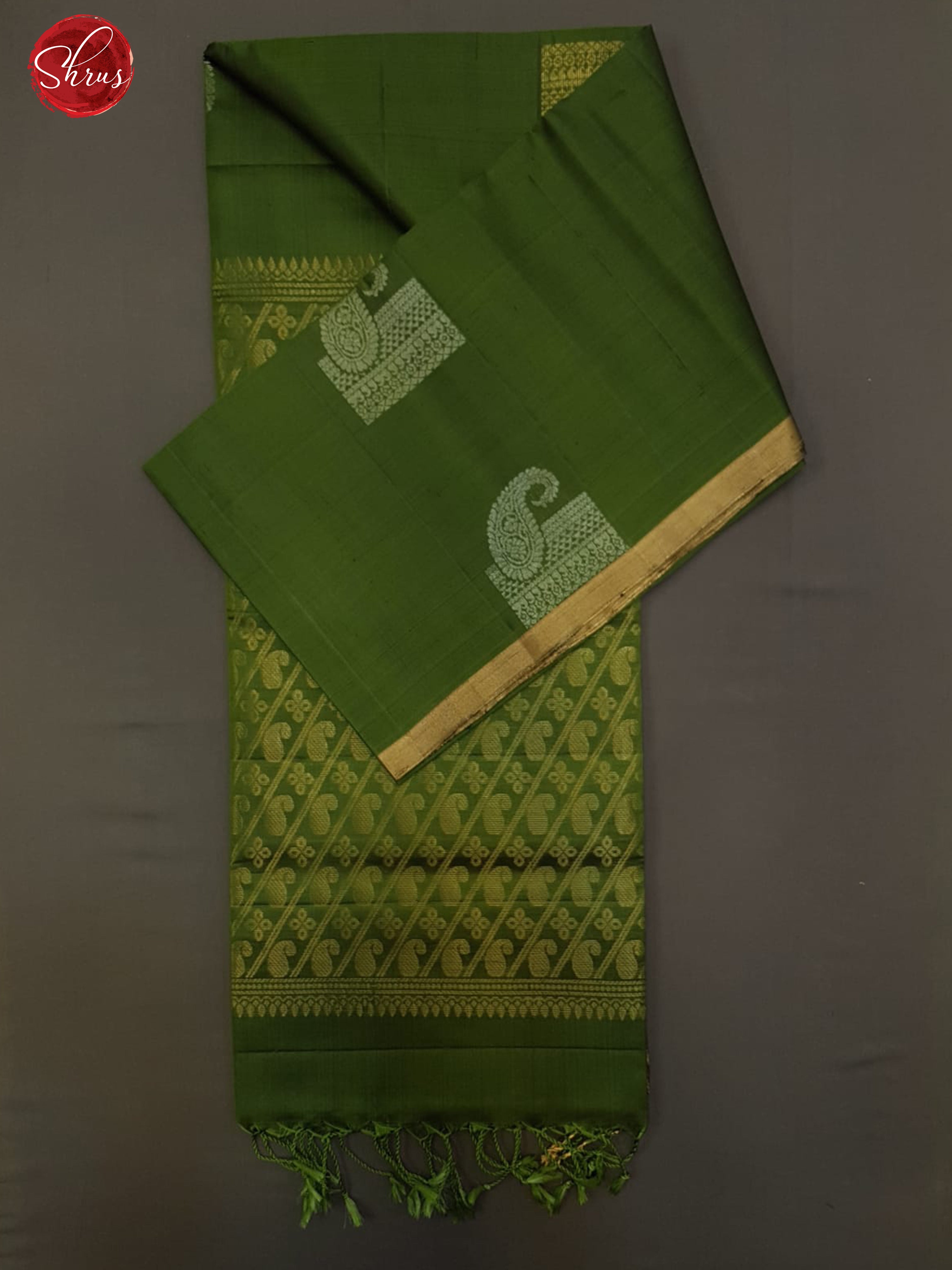 Green (Single Tone)- Borderless Soft Silk with Zari woven paisleys motifs on the Body - Shop on ShrusEternity.com
