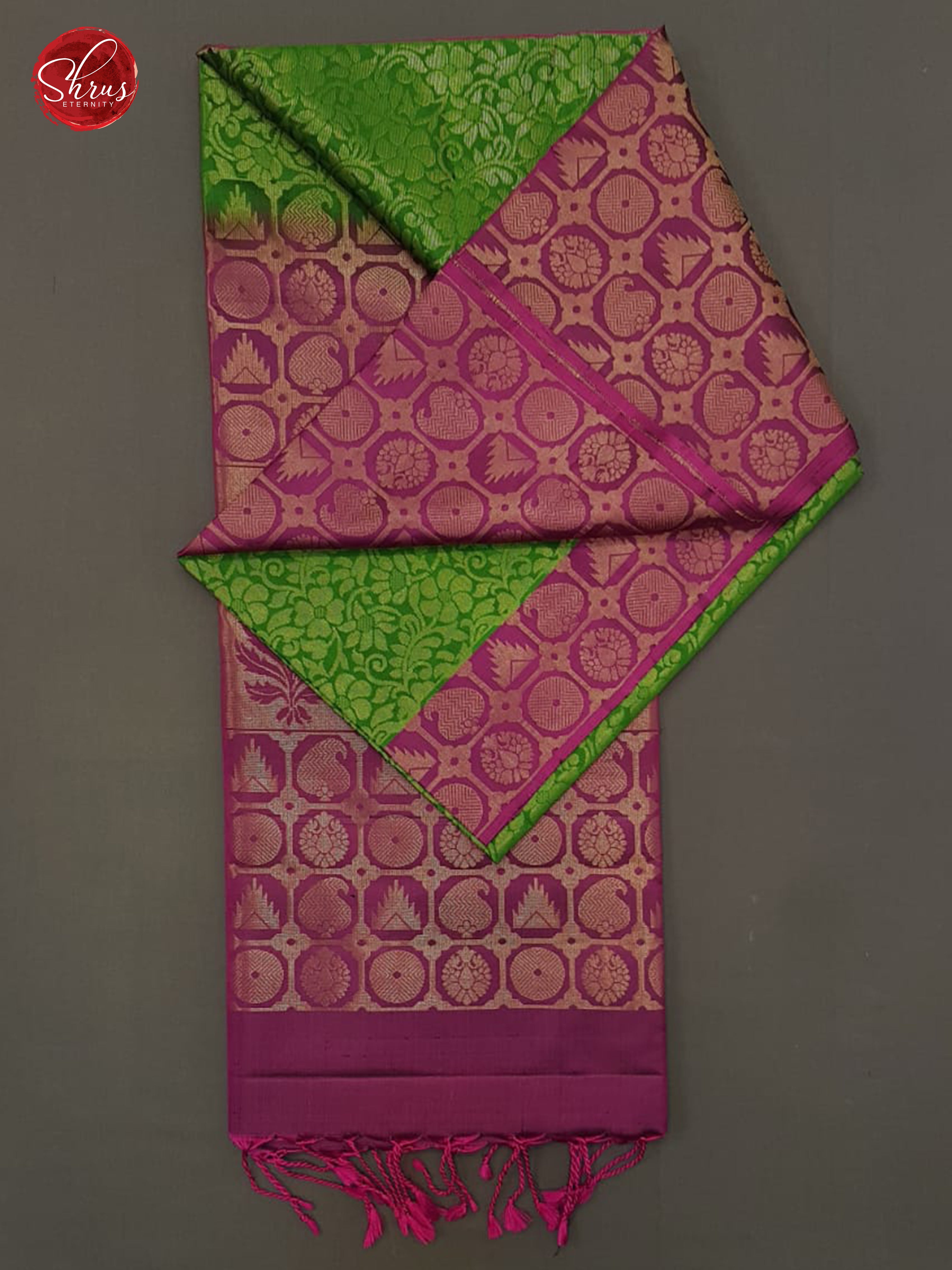 Green & Pink- Soft Silk with zari woven floral nestling brocade & Contrast zari border - Shop on ShrusEternity.com