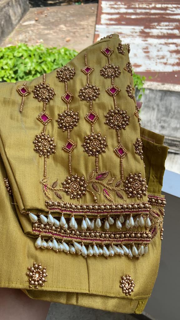 EMB048 - Shop on ShrusEternity.com