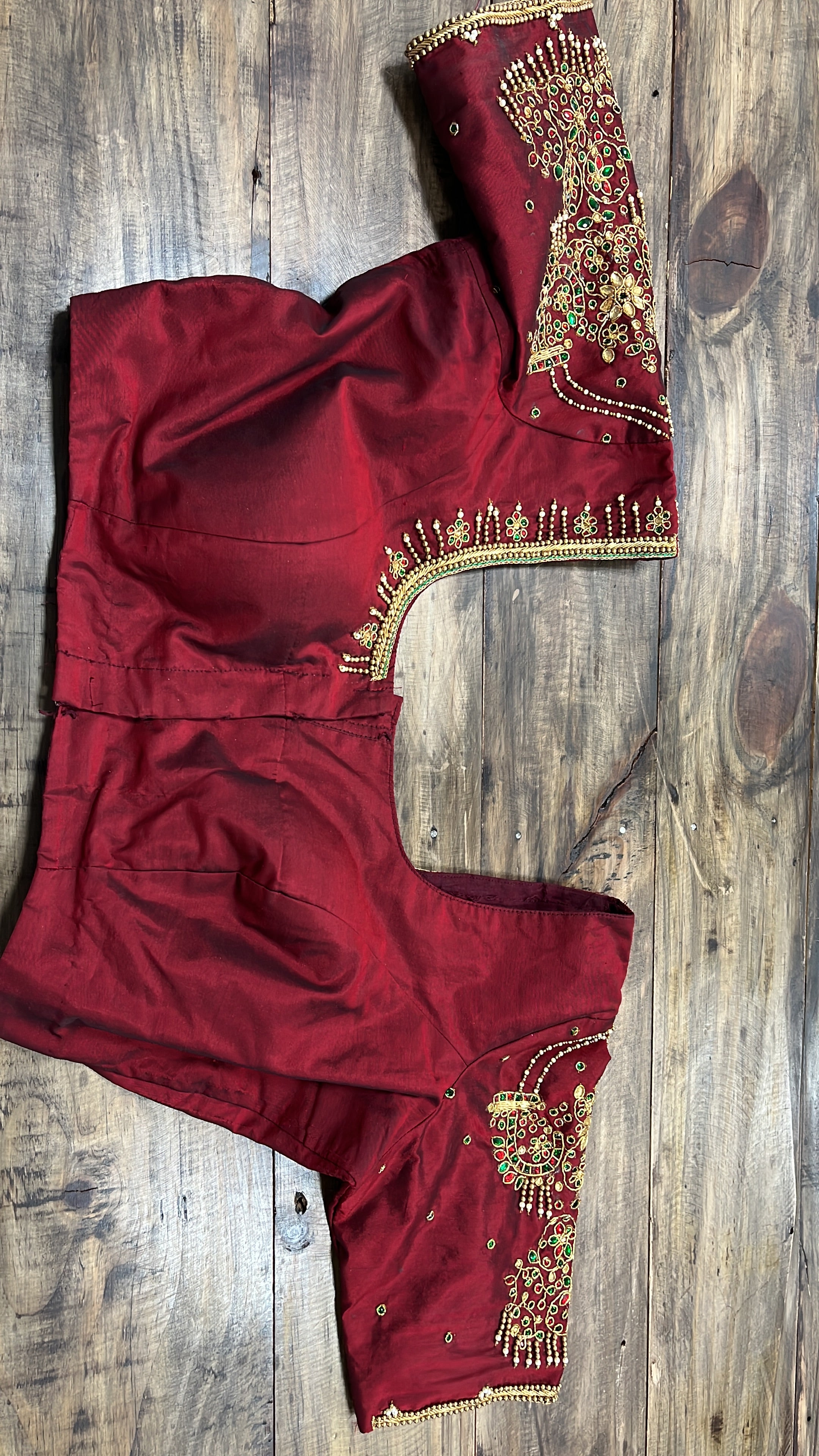 EMB009 - Shop on ShrusEternity.com