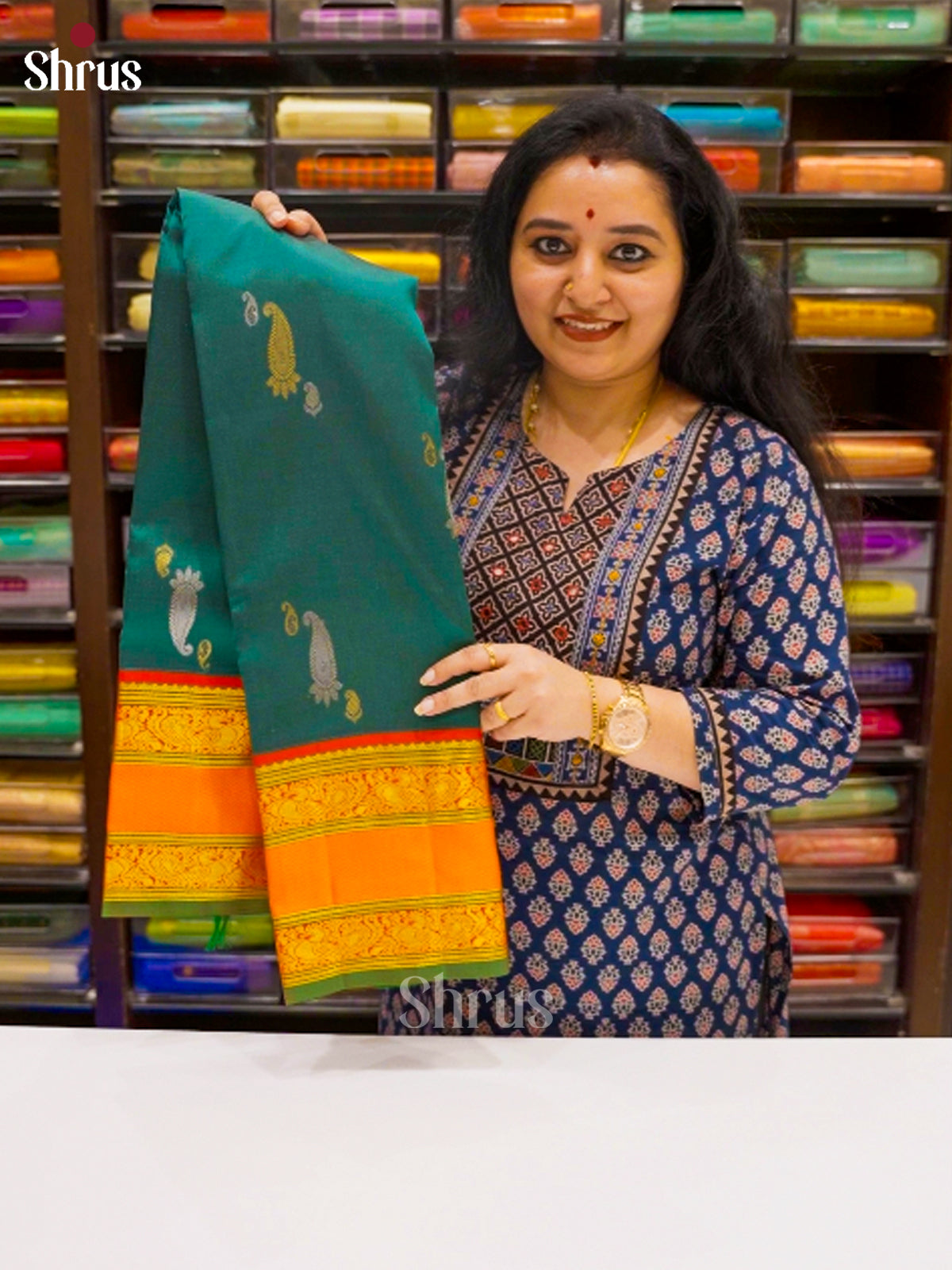 Kanchipuram silk Saree - EFS27026