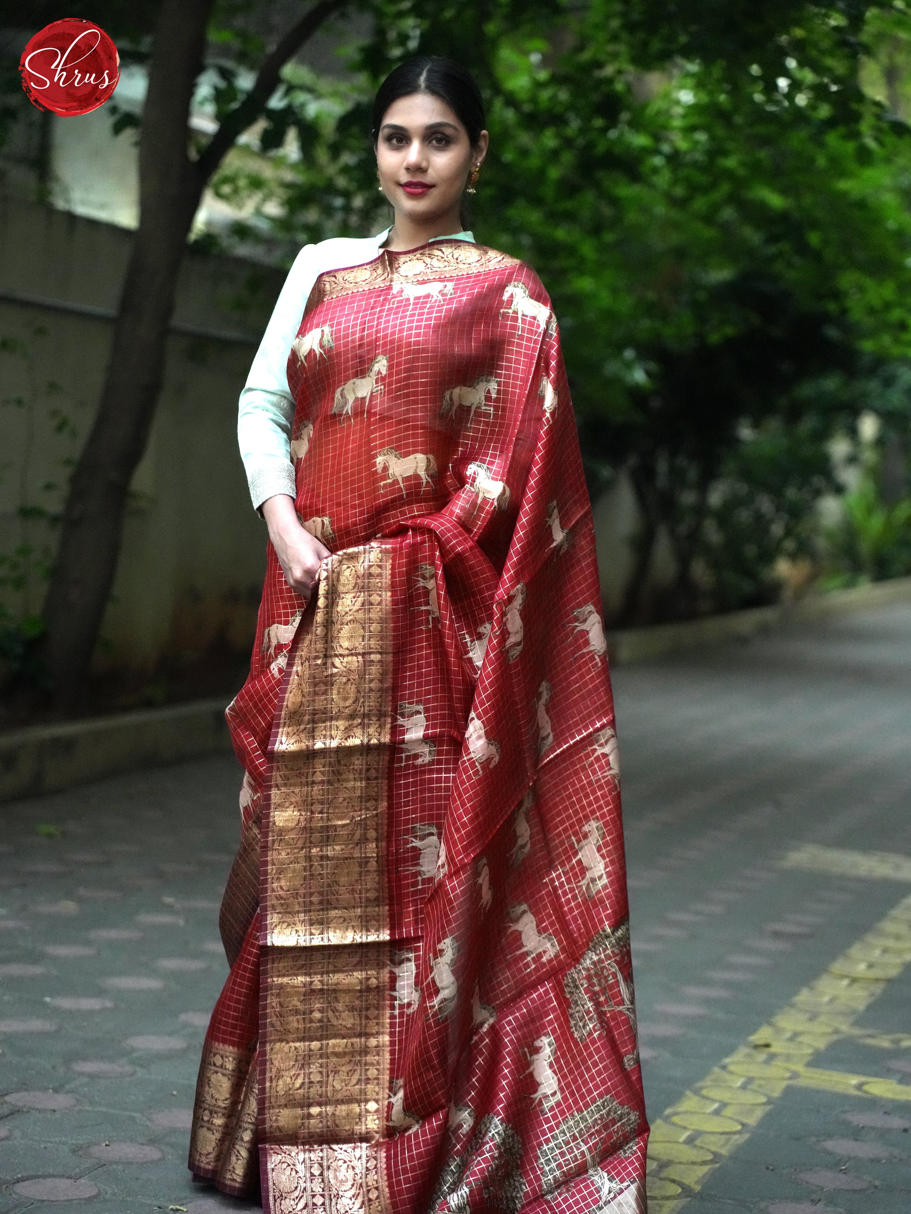 Red And Maroon-Organza saree - Shop on ShrusEternity.com