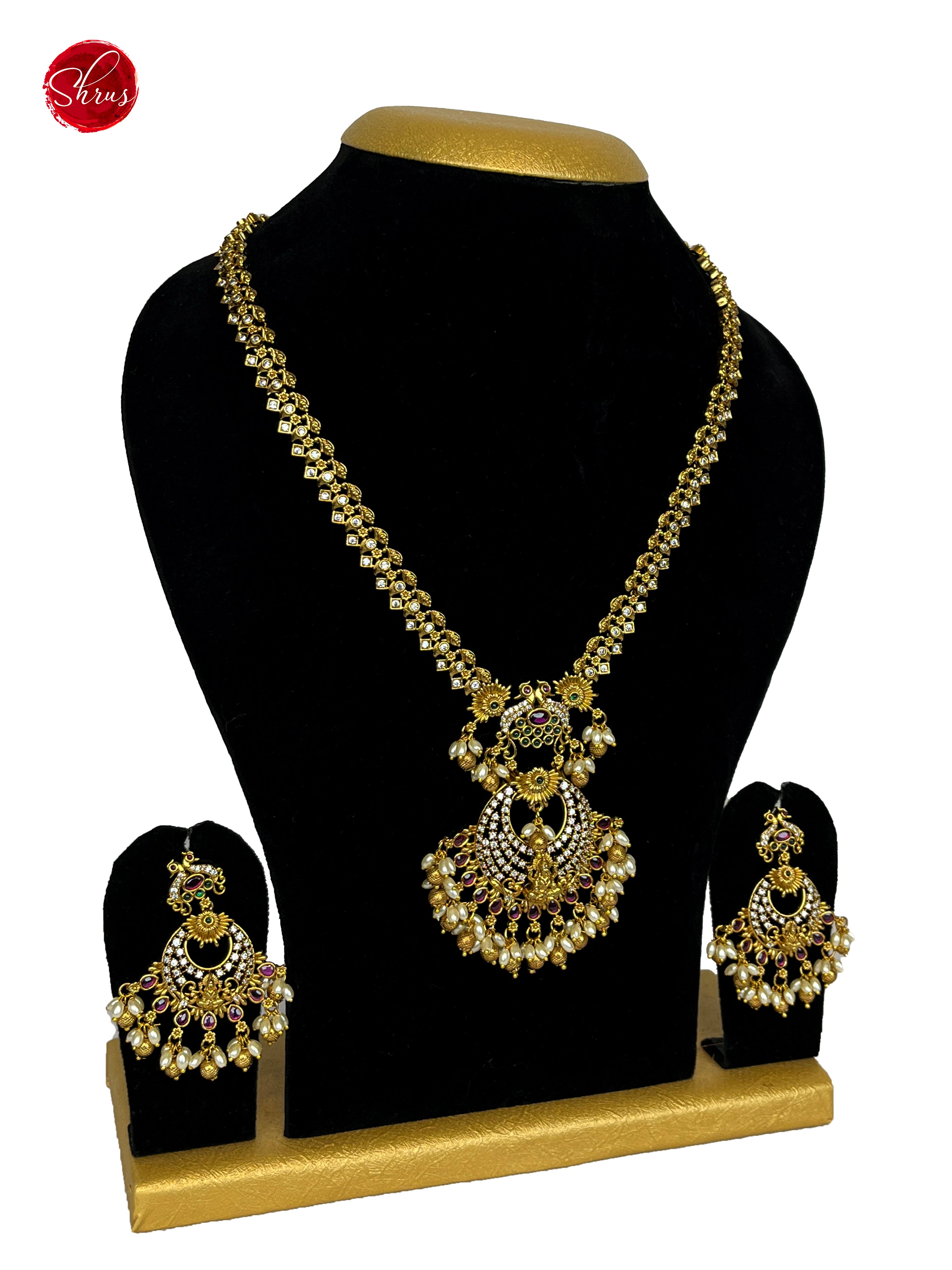 Heavy clearance neck piece