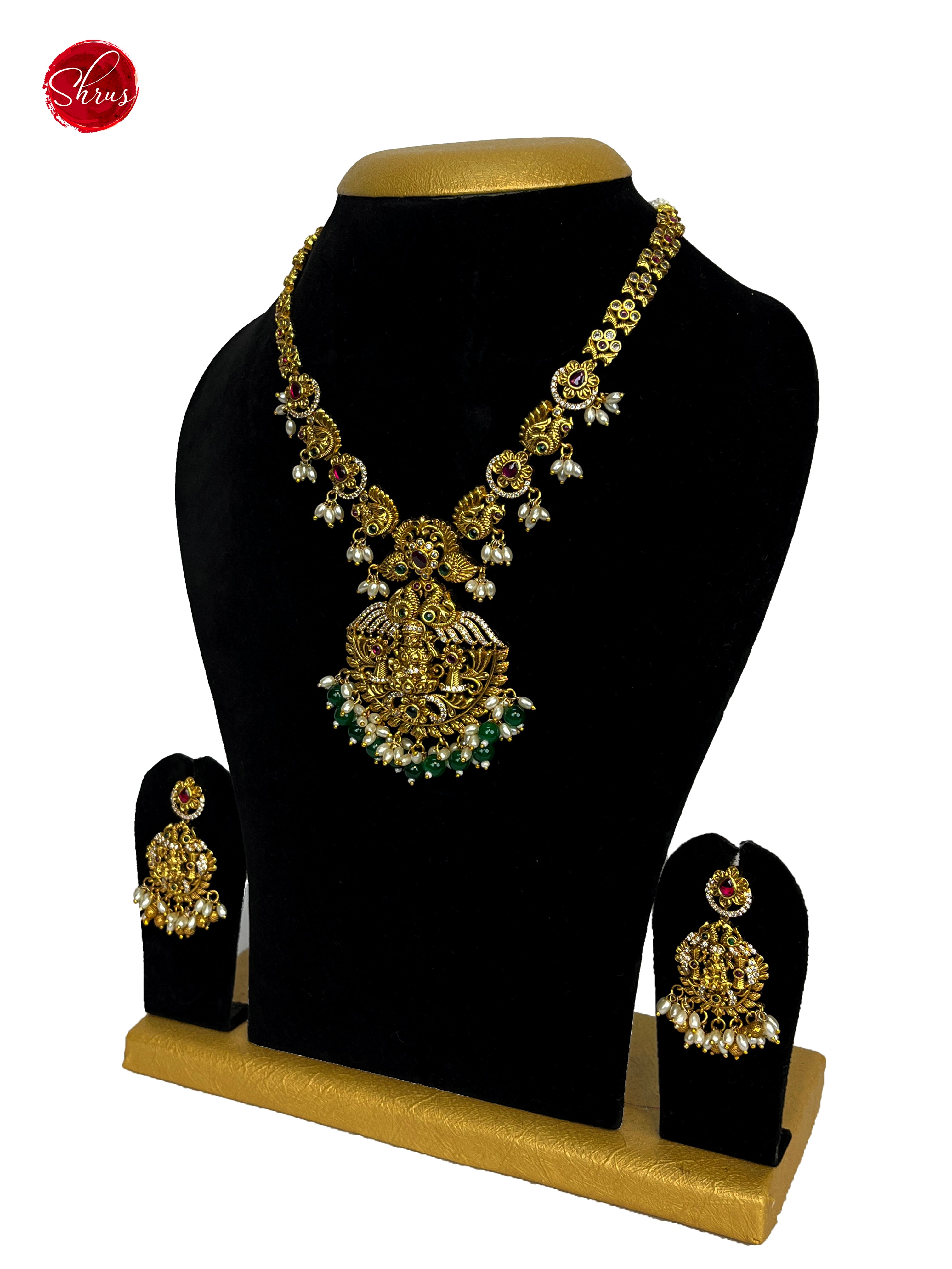 3H05143 - NECK PIECE & EARRINGS - Shop on ShrusEternity.com