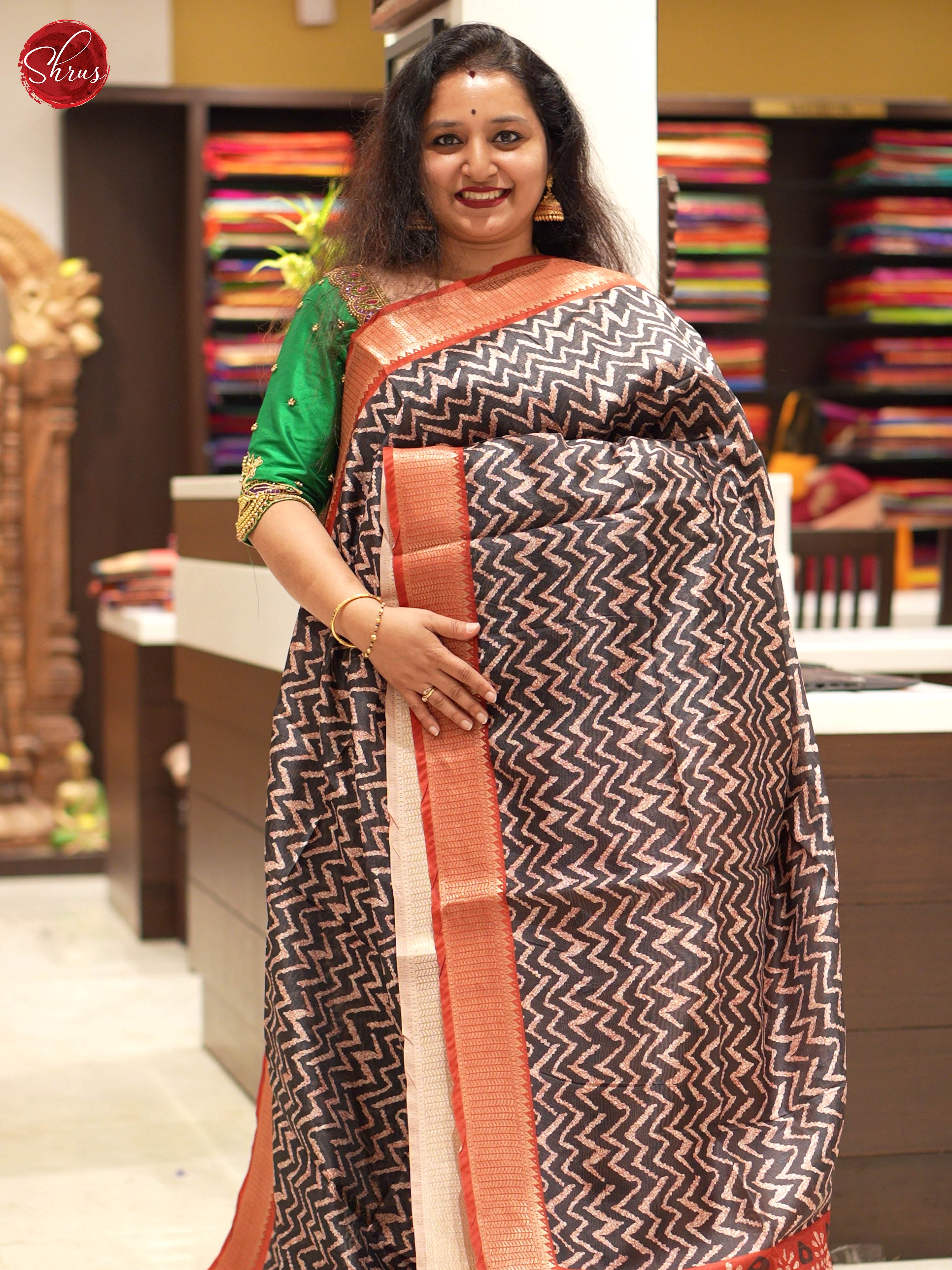 Grey & Brick - Matka Cotton Saree - Shop on ShrusEternity.com