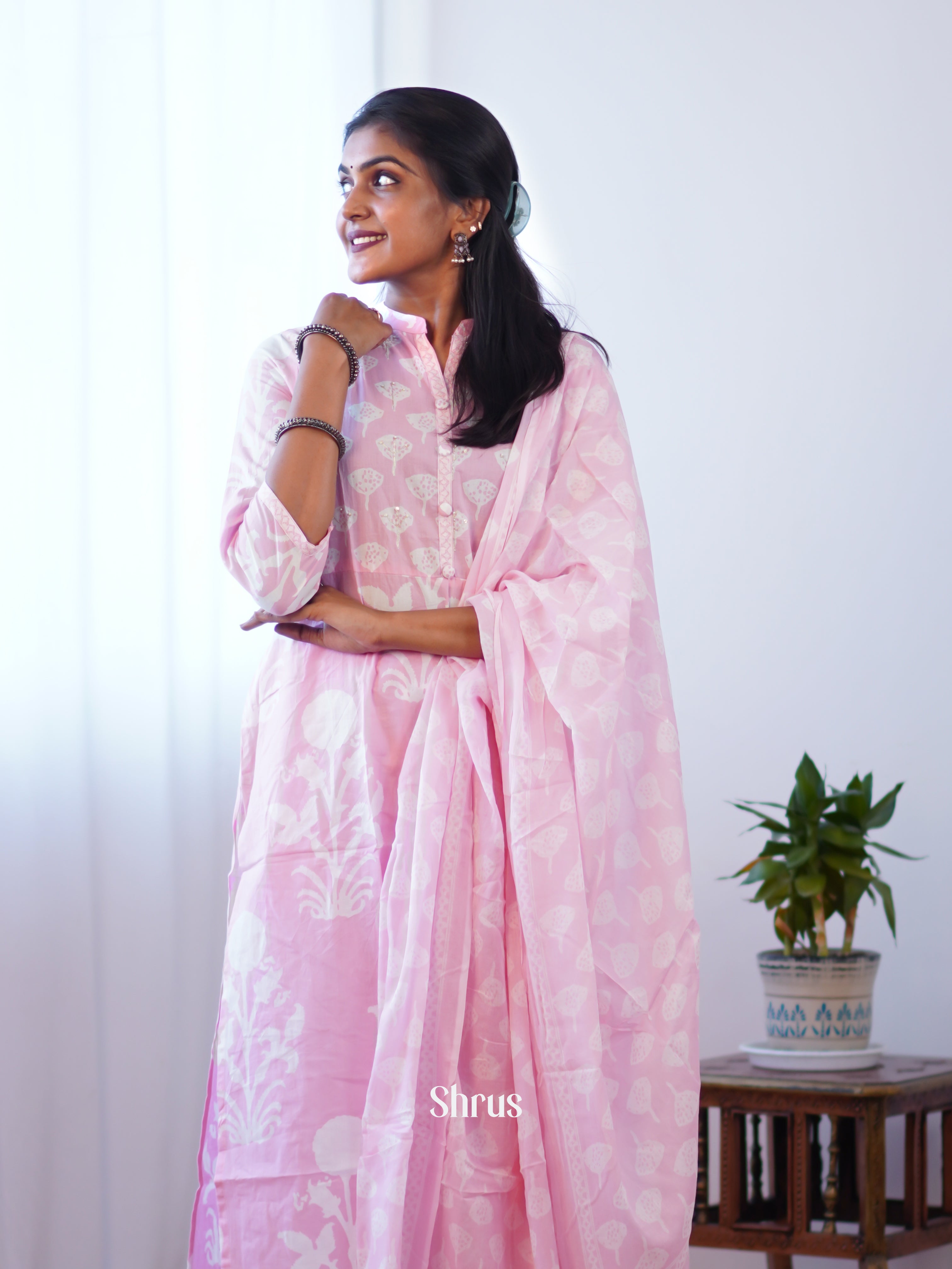 Baby Pink -Casual Printed 3pc Readymade Salwar