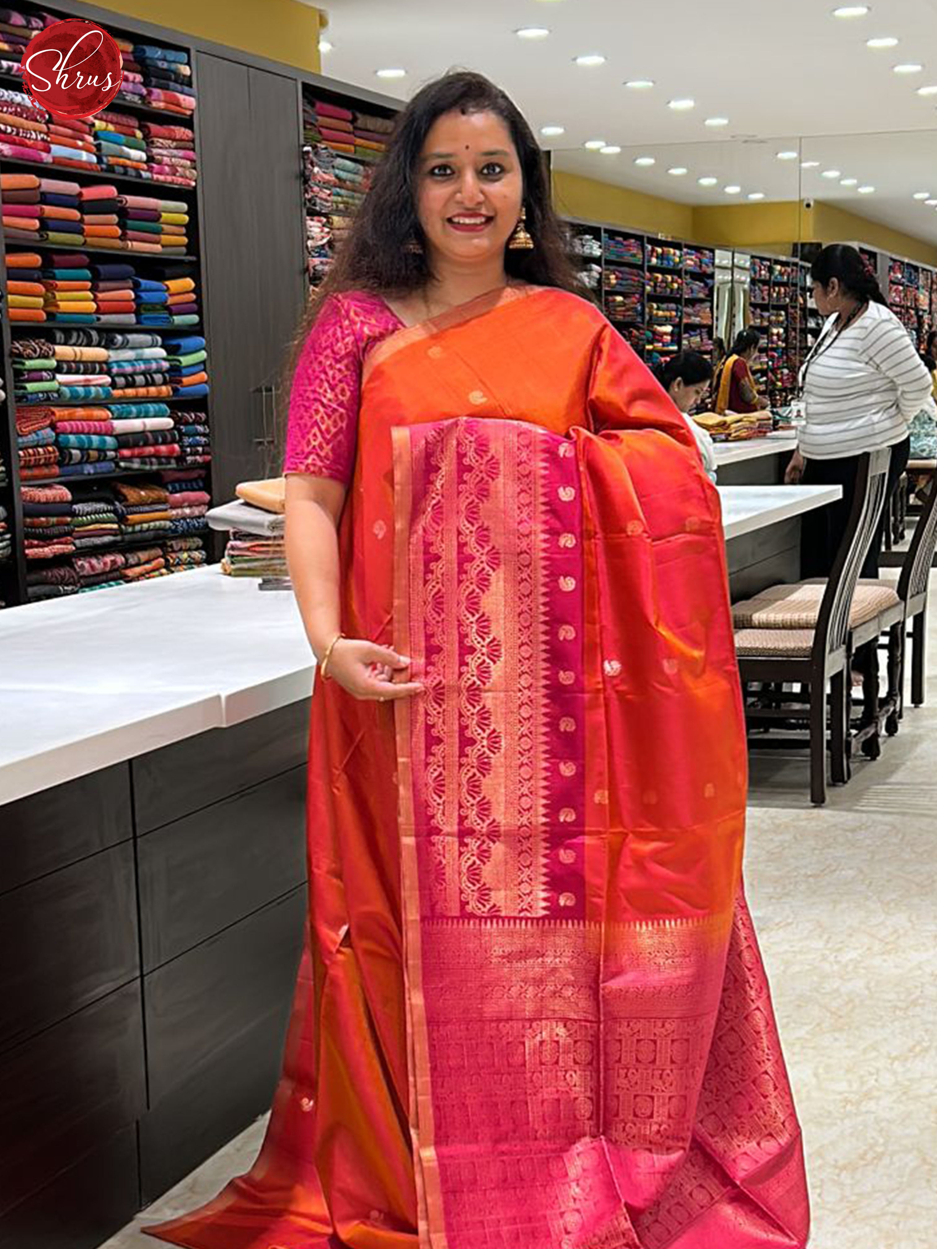 Borderless red tree buttas Mayuri soft silk saree, contrast intricately designed pallu main image 1