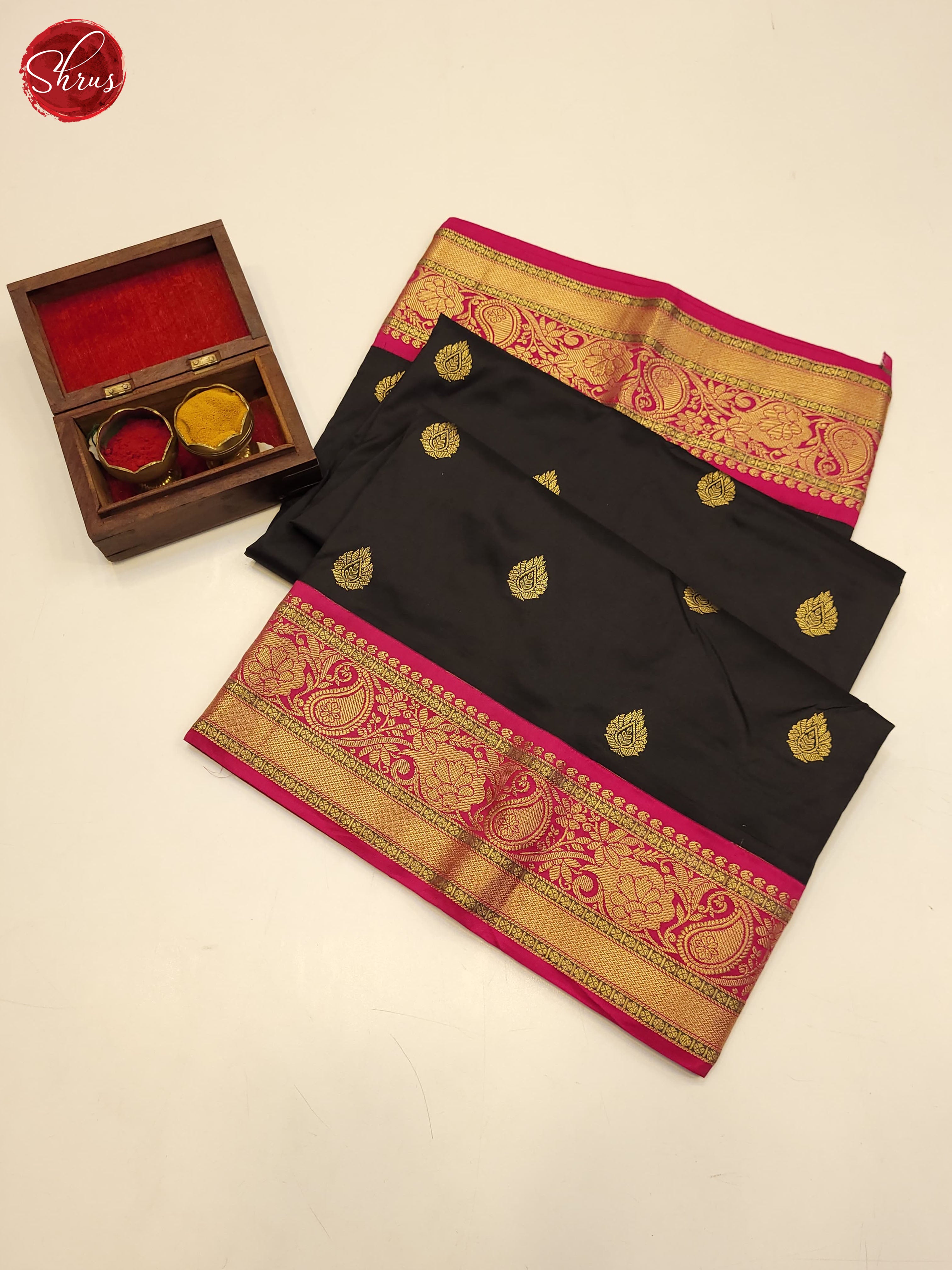 Black and pink-Kanchipuram Silk saree - Shop on ShrusEternity.com
