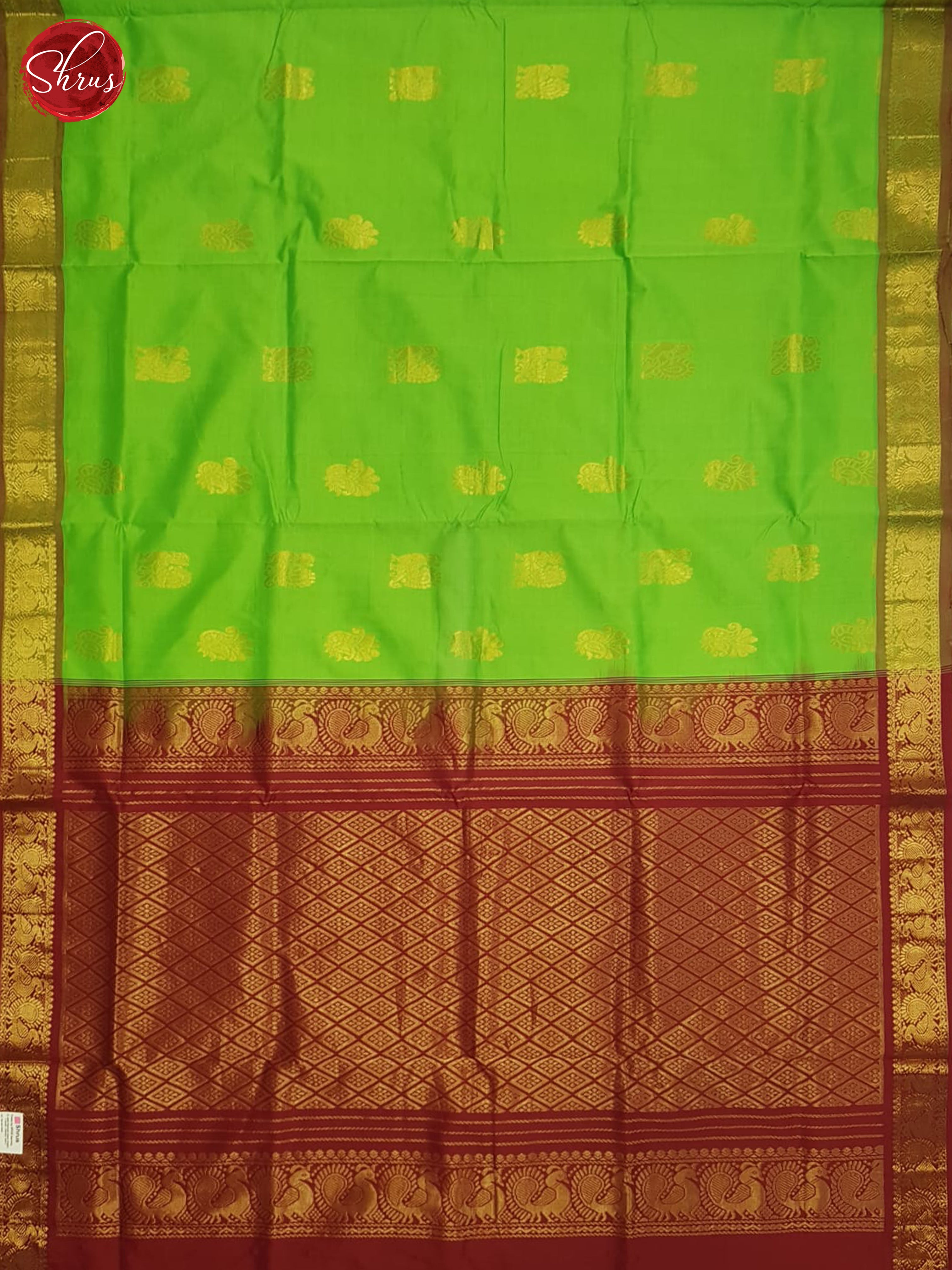 Green And Arraku Marron - Shop on ShrusEternity.com