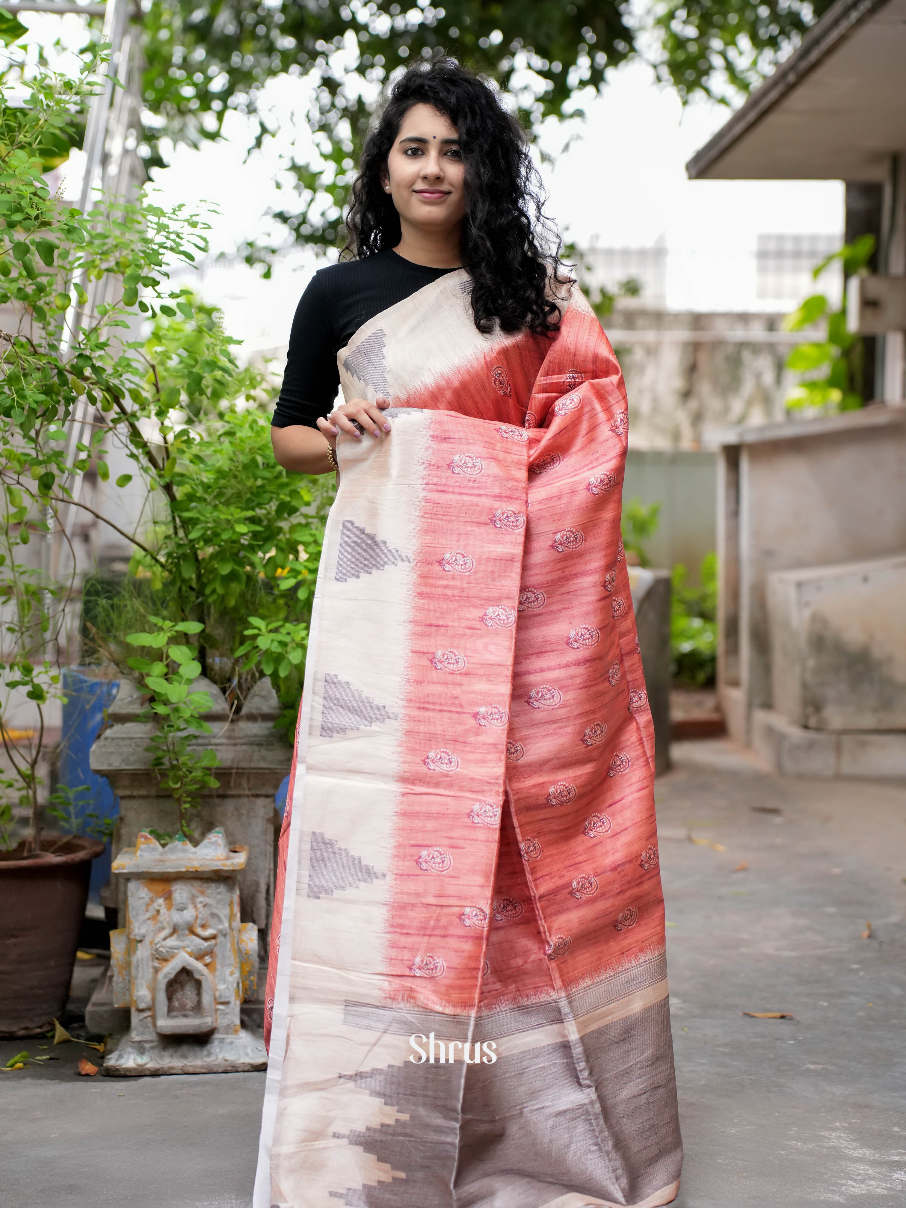 BES28163 - Semi Tussar Saree