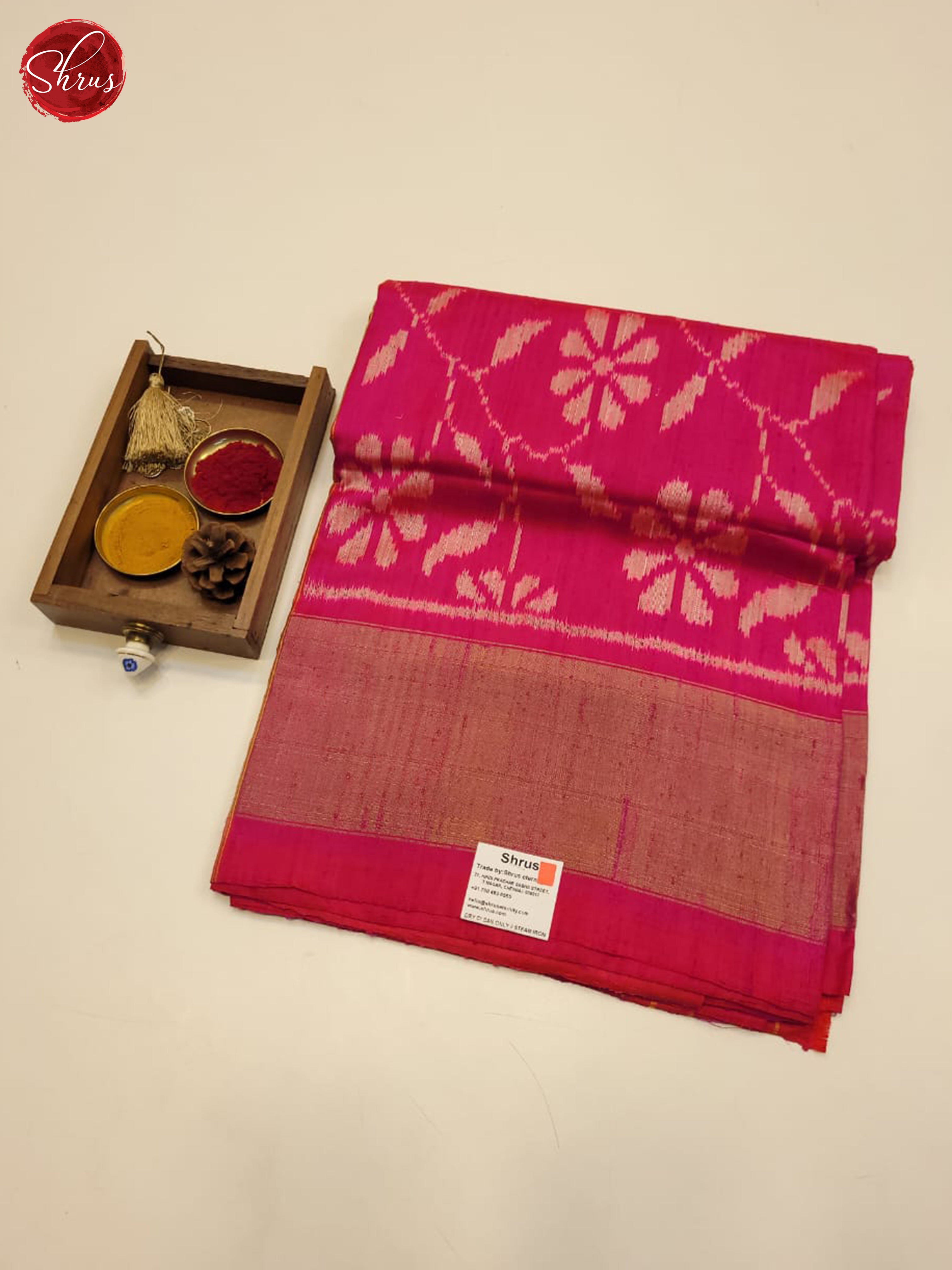 pink(Single Tone)- Ikkat Silk Saree - Shop on ShrusEternity.com